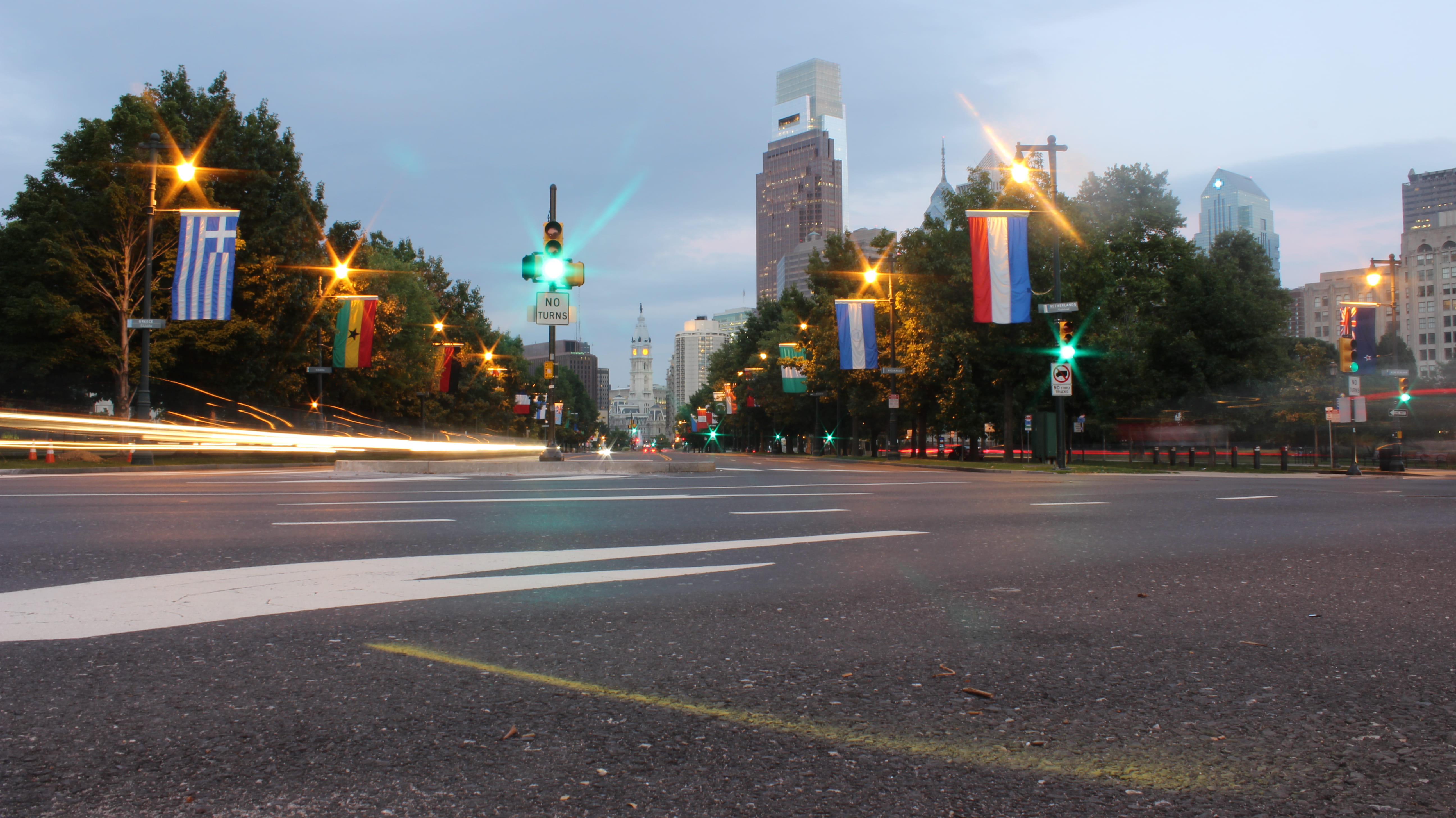 street light, built structure, road marking, 5K, sky, outdoors, long exposure, no people, marking, road, logan square, light, city, office building exterior, HD Wallpaper