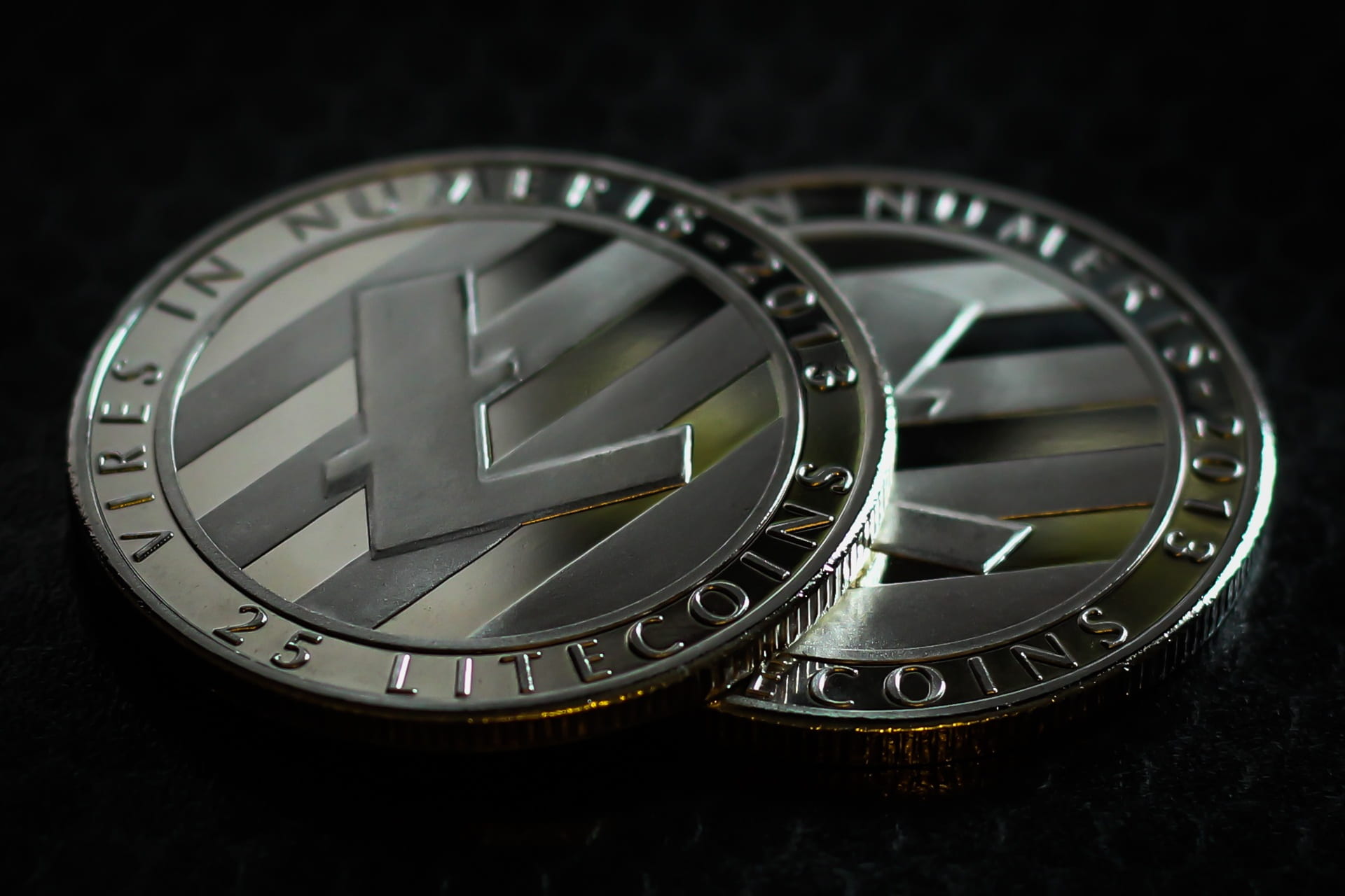 clock, watch, clock face, 1080P, cryptocurrency, financial, metal, time, no people, black background, indoors, luxury, number, instrument of time, currency, HD Wallpaper