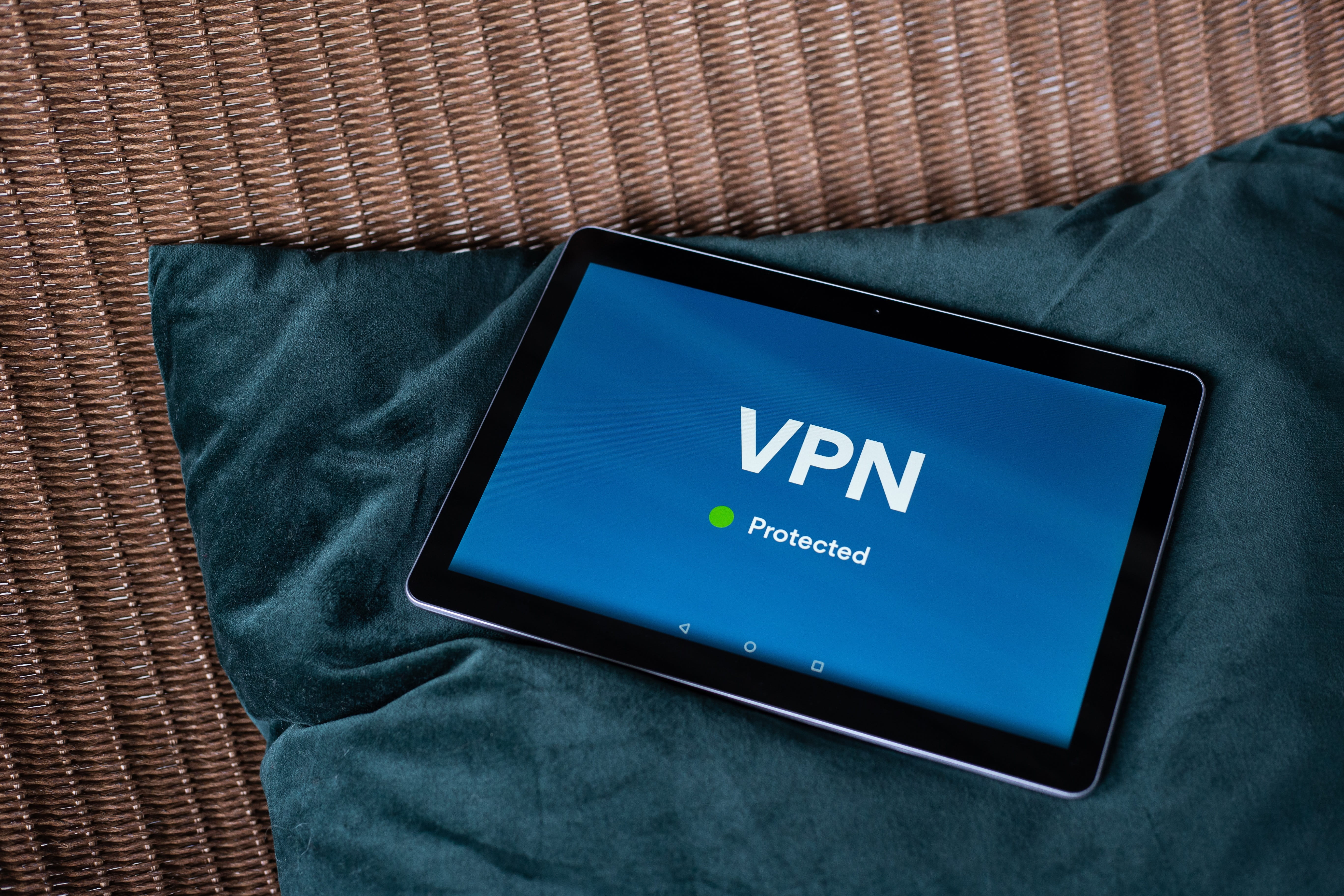 personal security, hacking, stock, portability, furniture, personal data, 5K, person, screen, corporate security, security service, jeans, wireless technology, HD Wallpaper