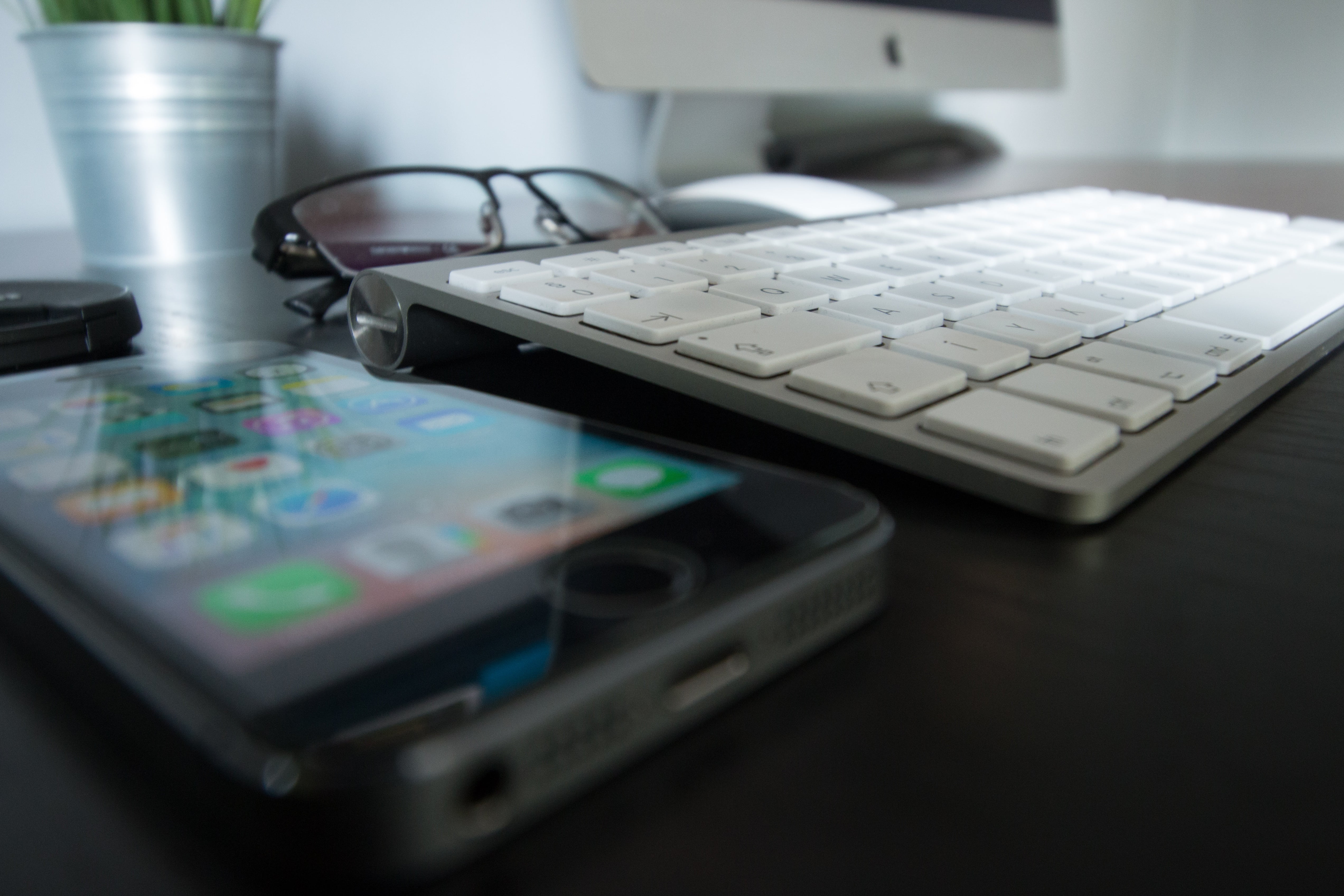 beside, near, pot, computer equipment, gray, office, keyboard, connection, surface, bokeh, s, laptop, desktop pc, reading, computer, glasses, top, work, HD Wallpaper