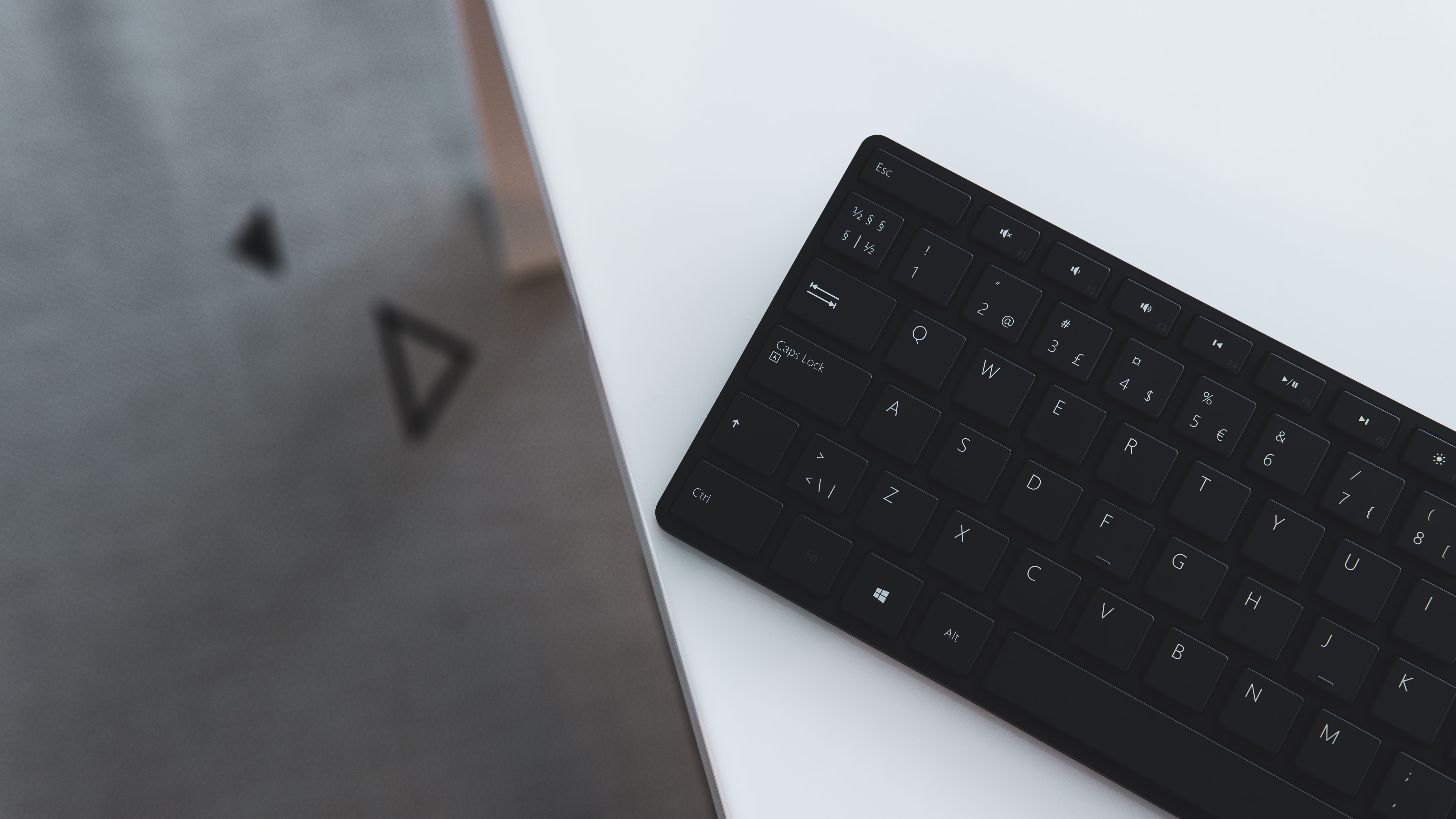 wireless, white background, number, computer key, computer keyboard, white, surface, close-up, black color, computer part, electronics, grey, black, laptop, HD Wallpaper