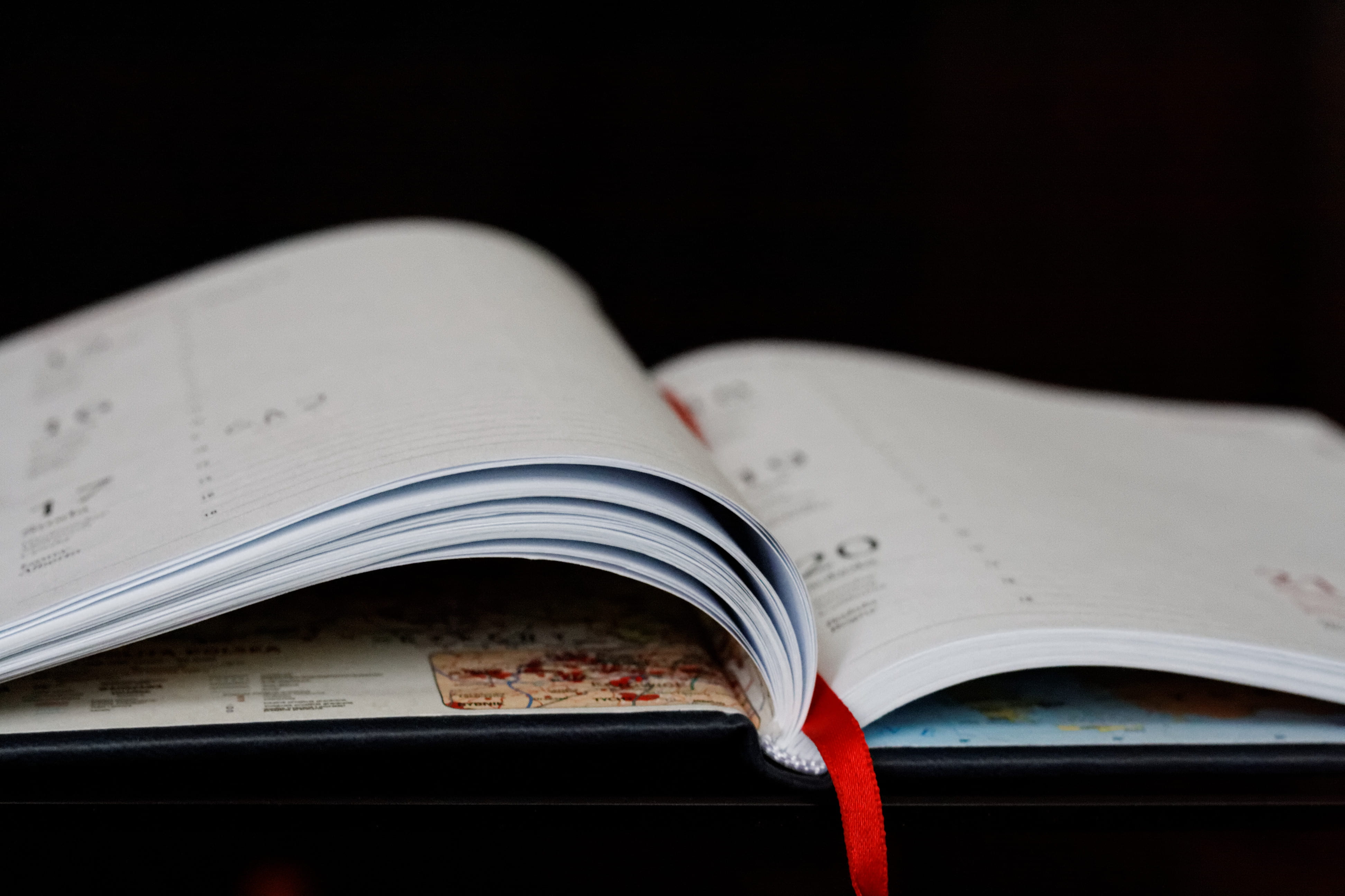 selective focus, literature, page, studio shot, still life, education, expertise, diary, learning, wisdom, no people, black background, open, document, HD Wallpaper