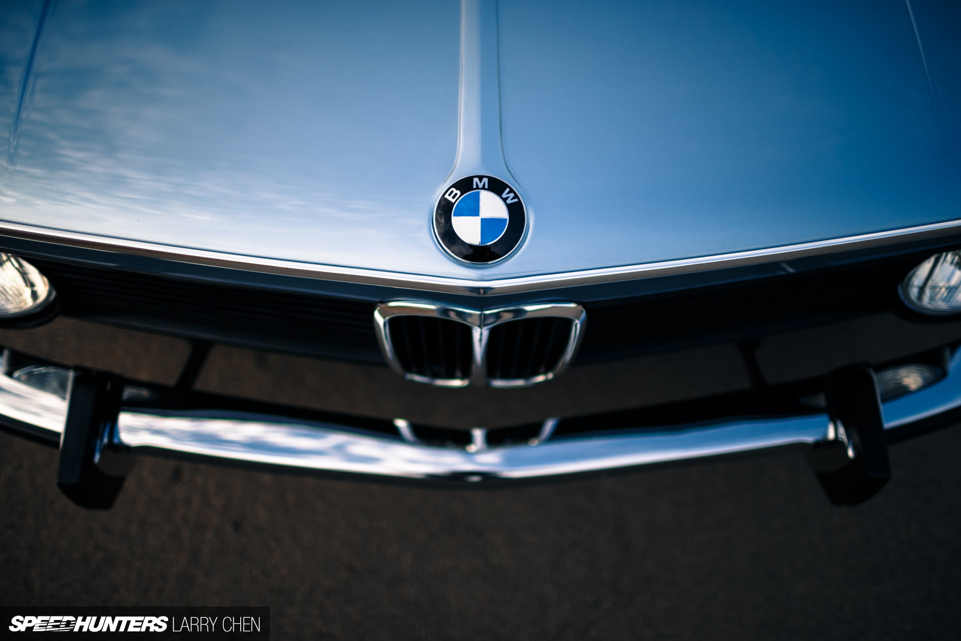 mode of transportation, outdoors, nature, metal, transparent, Kidney Grille, car, close-up, luxury, silver colored, selective focus, blue, day, Speedhunters, HD Wallpaper