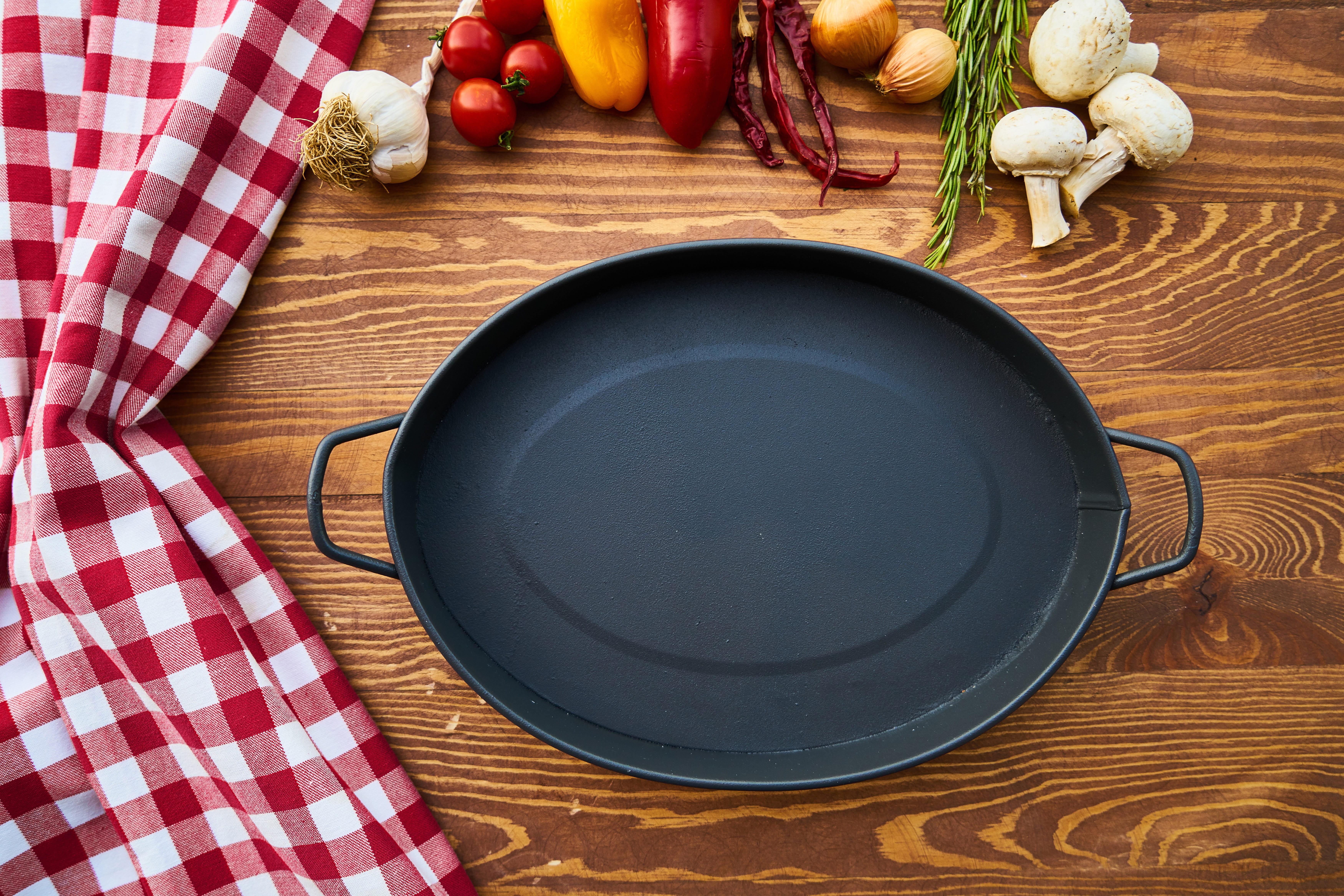 brown, mushroom, photography, kitchen utensil, vegetarian, cancer, directly above, pepper, vitamin, black, tomato, food, cooking, vegetables, herb, metal, HD Wallpaper