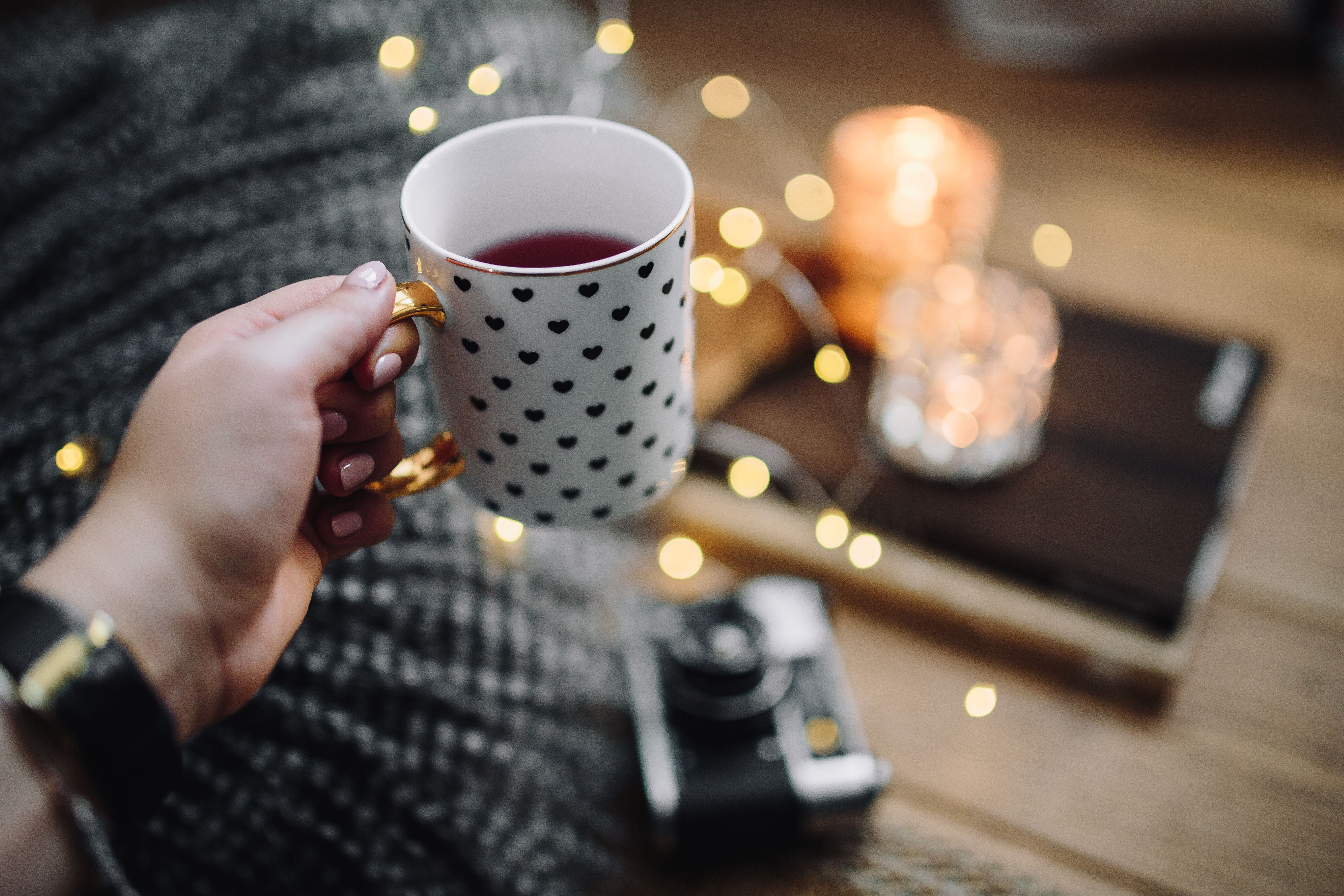 adults only, close-up, selective focus, drink, human Hand, analog, camera, fairy lights, drinking, human body part, heat - Temperature, refreshment, lifestyles, HD Wallpaper
