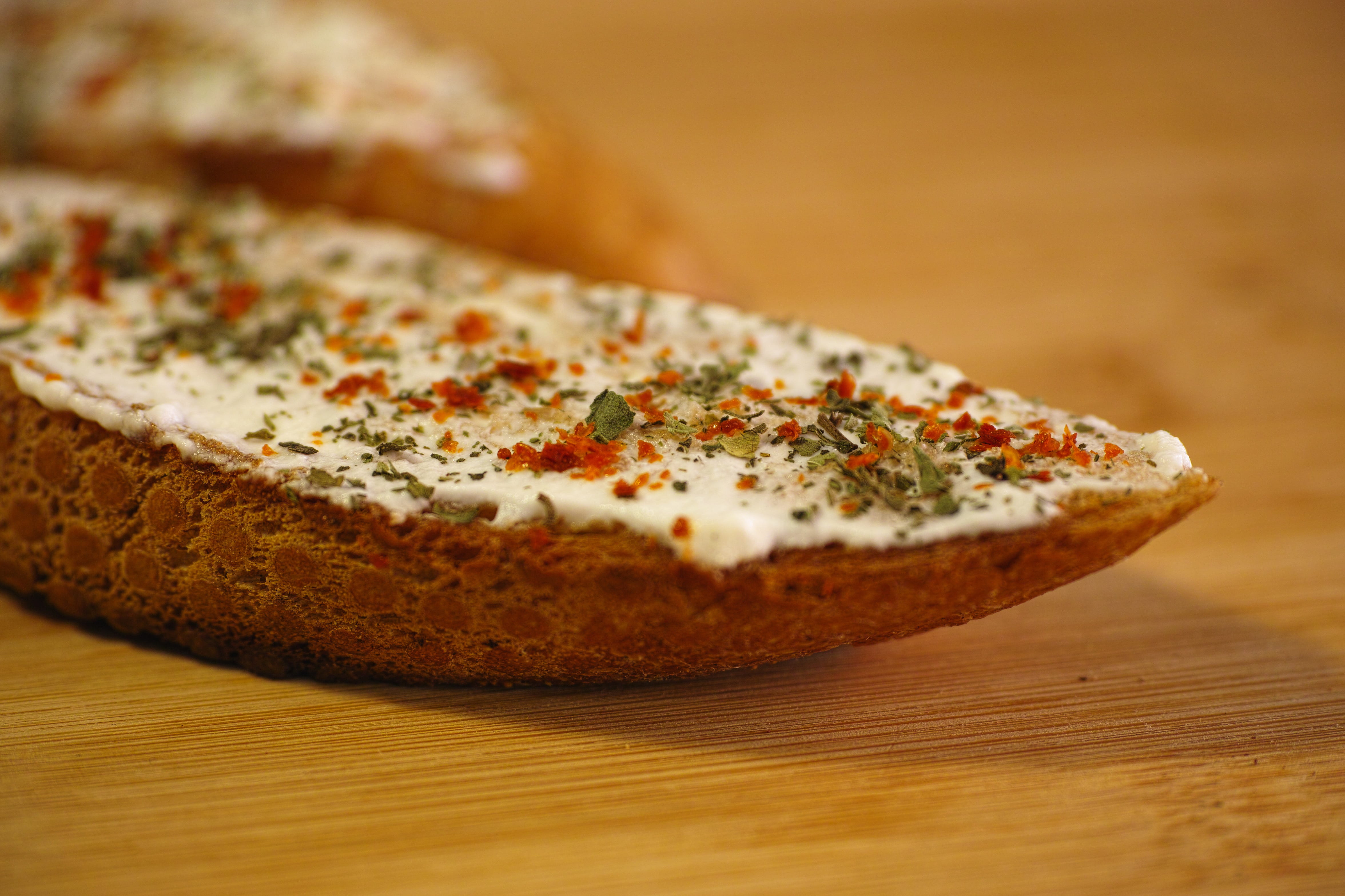 restaurant, nobody, selective focus, food photo, background, table, roasted bread, health, pizza, close-up, vegetable, freshness, french food, meals, spice, HD Wallpaper