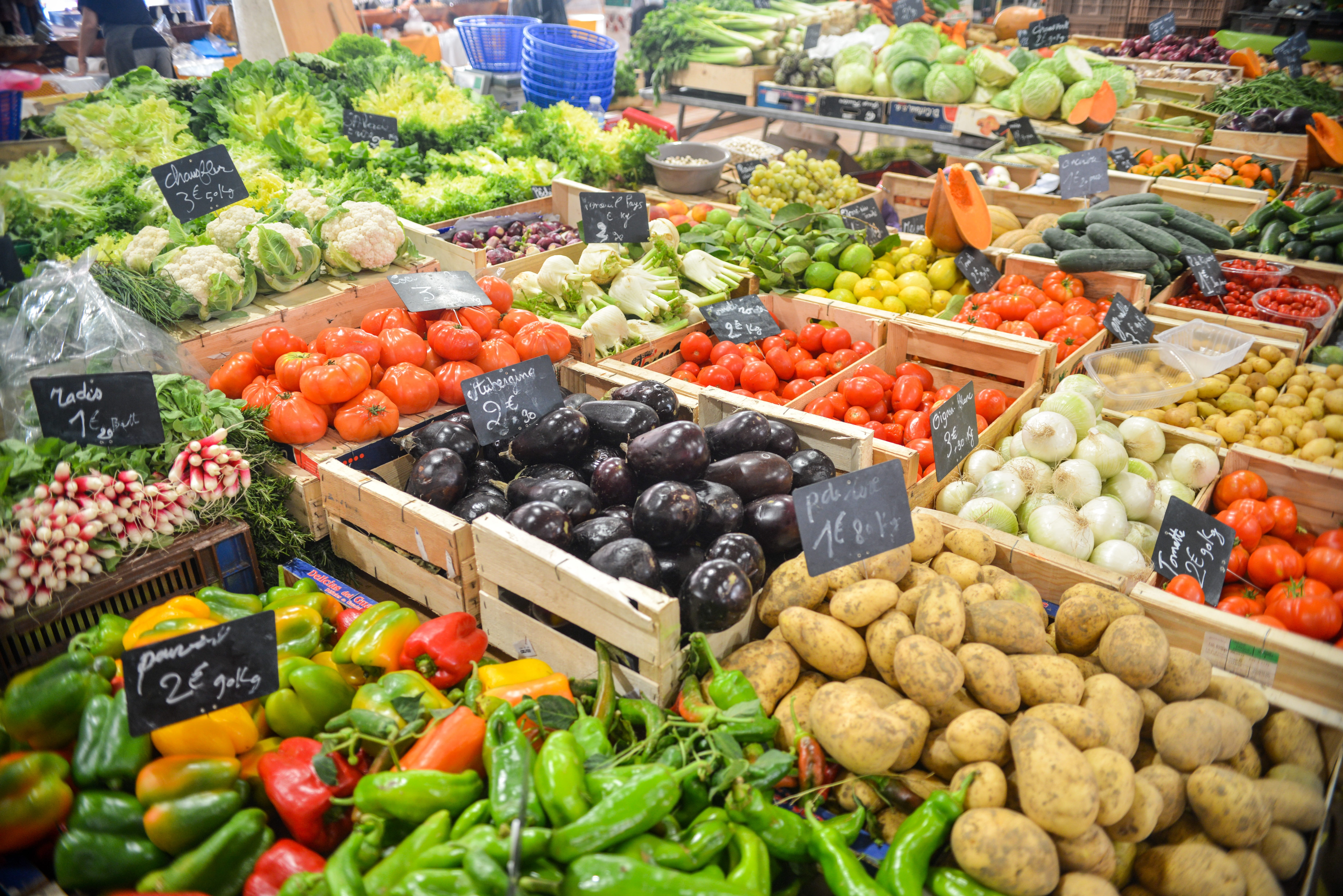 market stall, organic, assorted, fruit, healthy eating, wellbeing, vegetarian, brown, pepper, 5K, food, paprika, bell pepper, cabbage, market, farmers market, HD Wallpaper