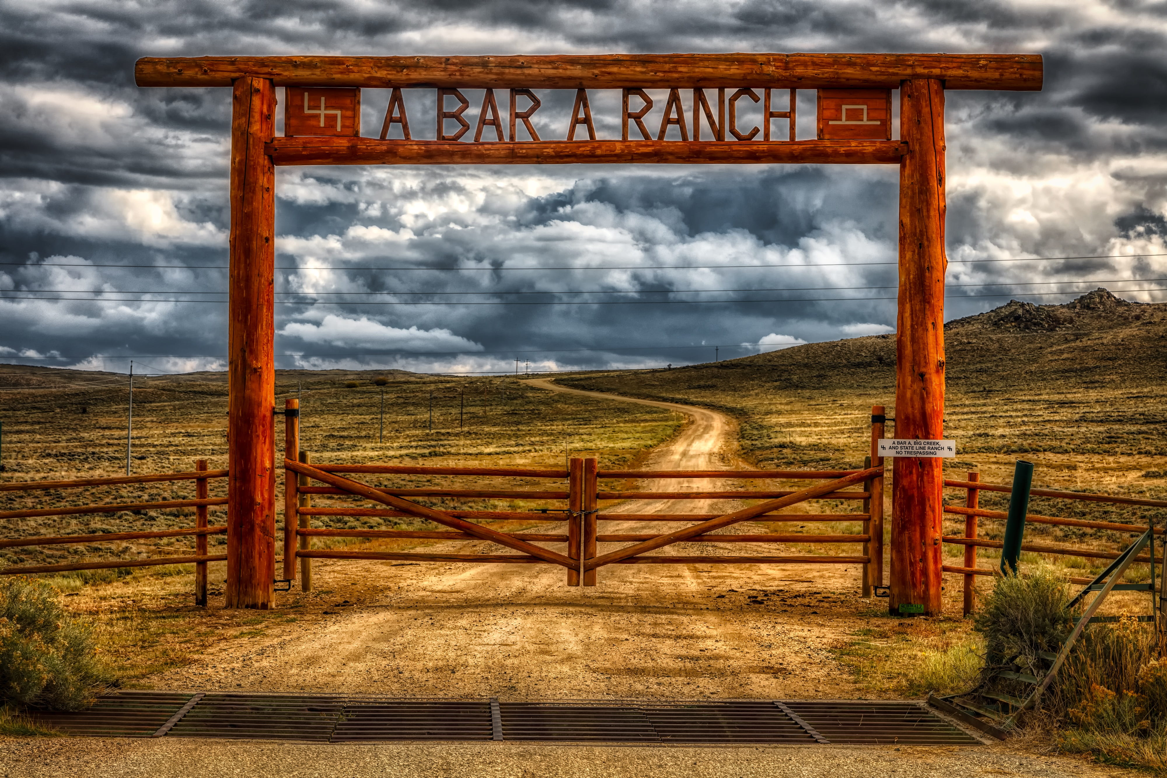 built structure, architecture, sign, grass, clouds, landscape, text, outdoors, communication, dirt road, plant, hdr, wood - material, 4K, gate, tranquility, HD Wallpaper