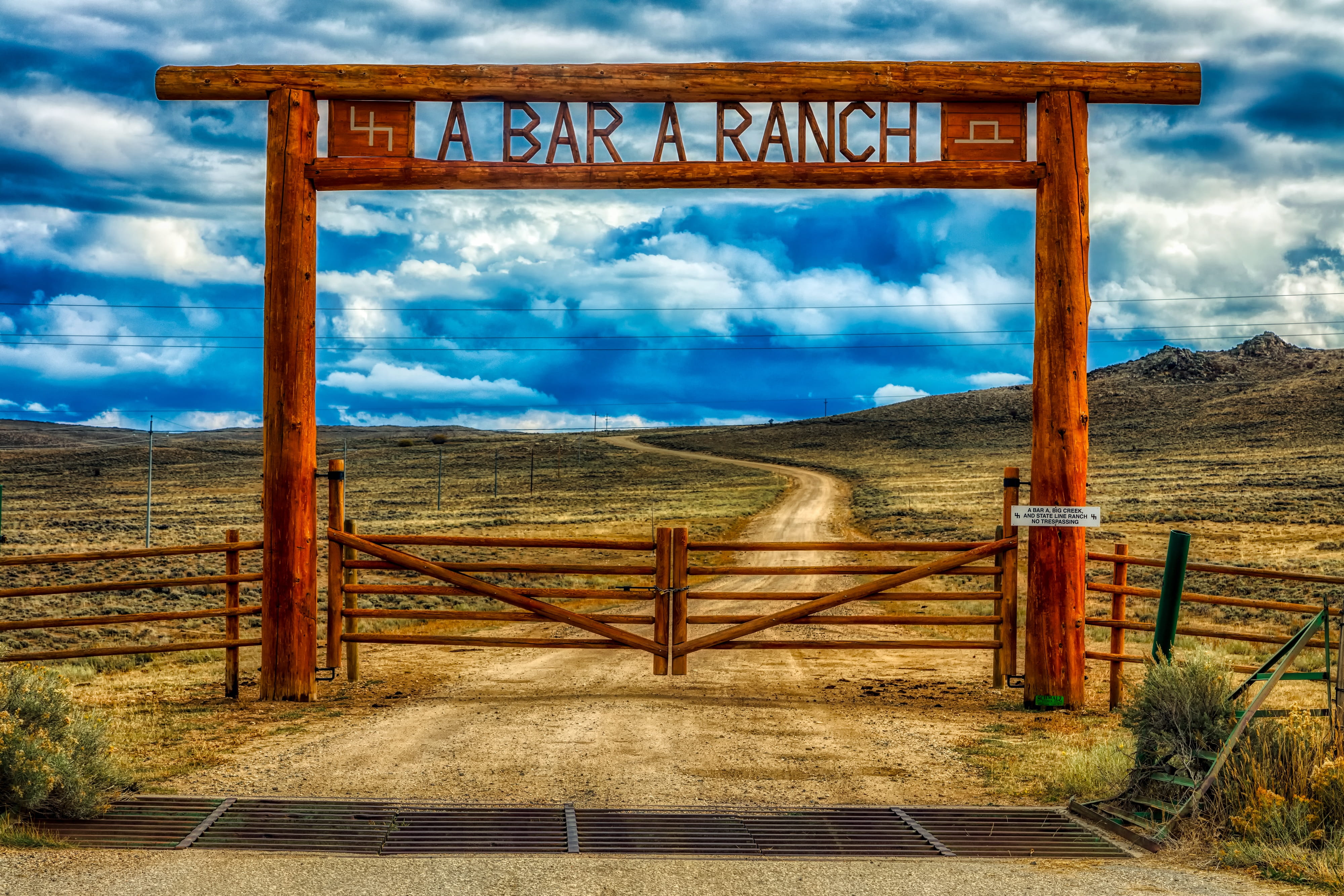 hdr, america, sky, beauty in nature, agriculture, gate, fields, cloud - sky, ranch, rural, western script, wood - material, day, wood fence, environment, HD Wallpaper