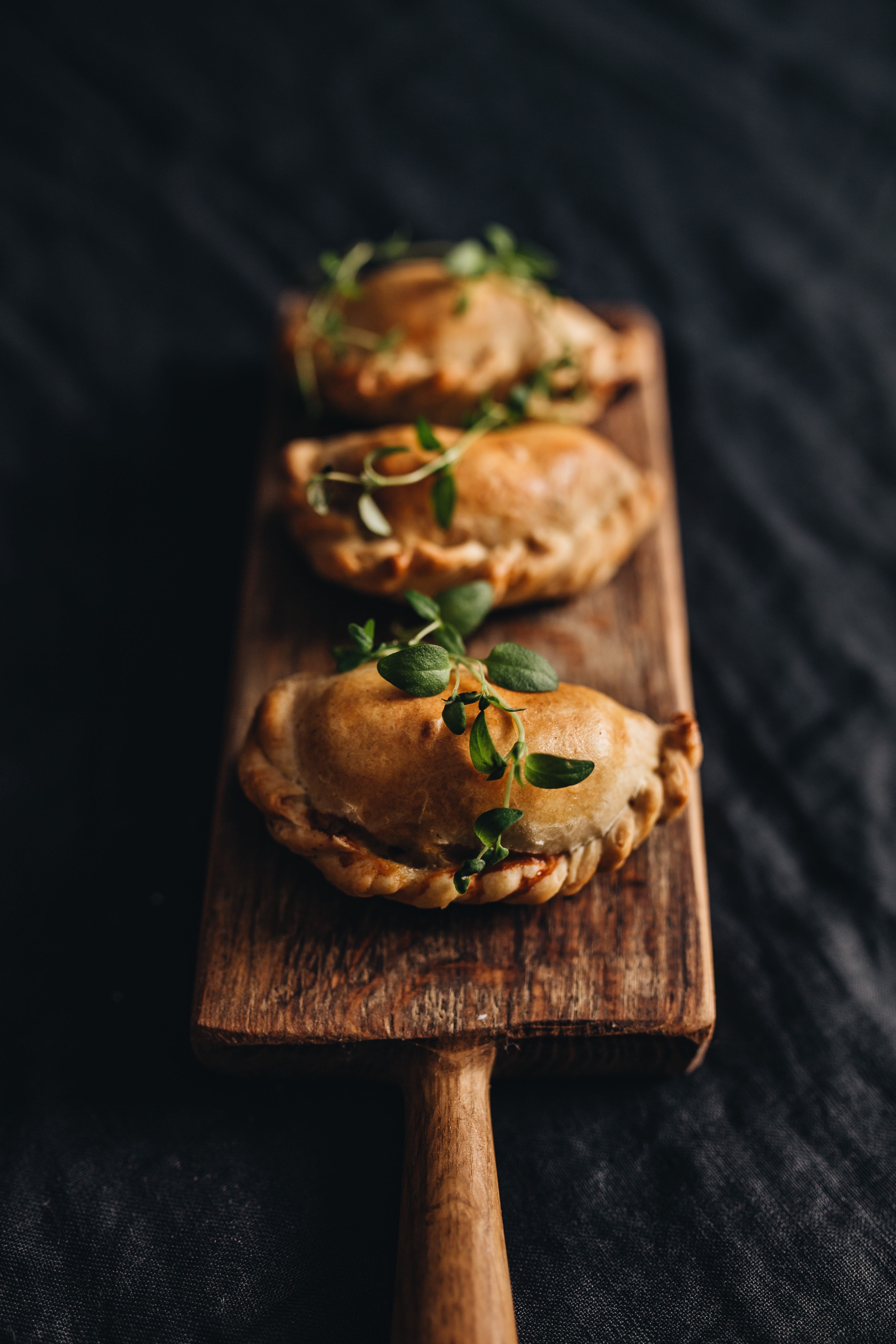 wellbeing, polish food, herb, vegetarian food, freshness, focus on foreground, meal, bread, pierogi, table, healthy eating, ready-to-eat, french food, vegetable, Phone HD Wallpaper