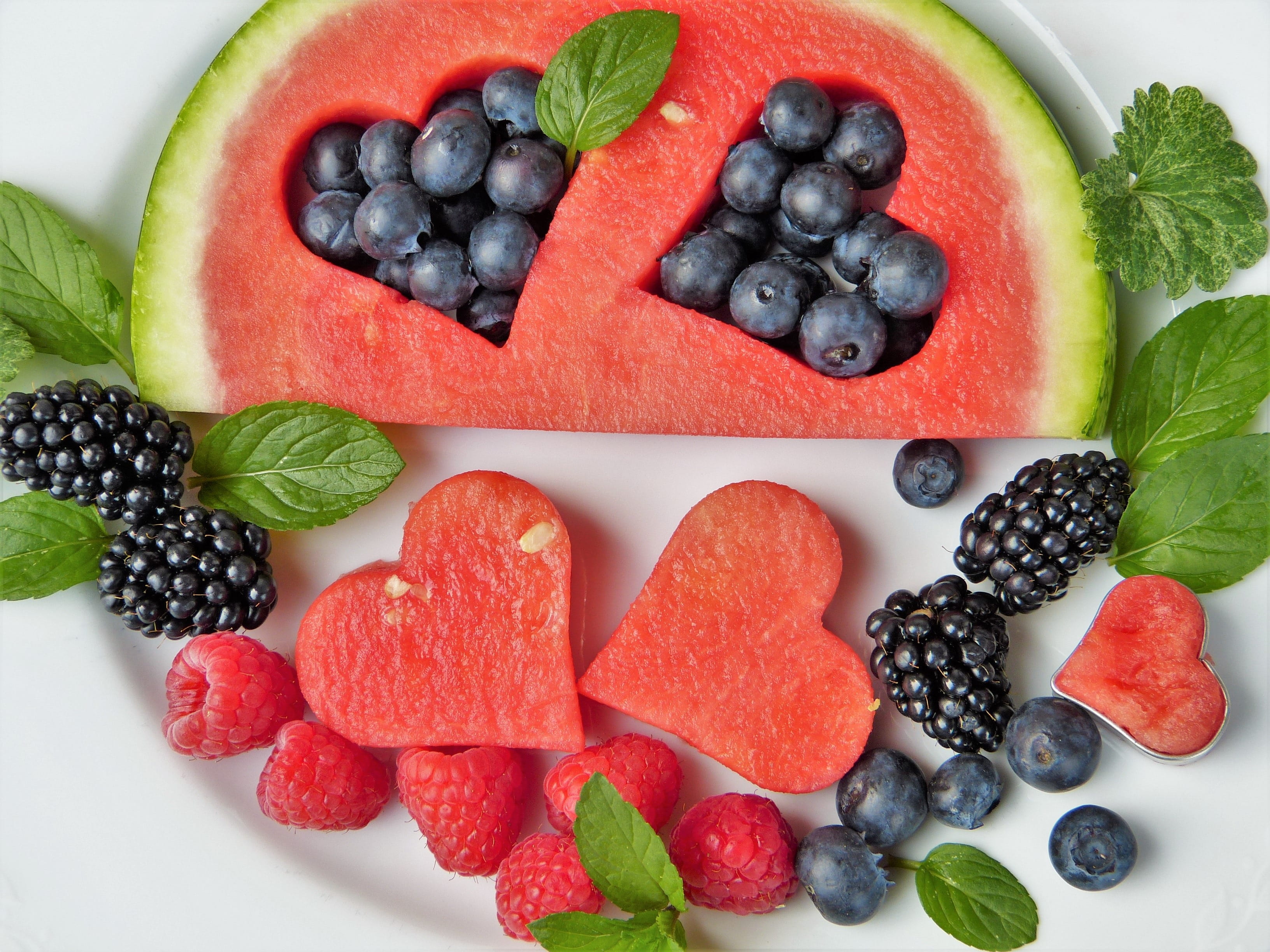 heart, bio, melon, invitation, fruit, blueberries, berries, ceramic, sommerfest, blackberries, watermelon, indoors, freshness, still life, plate, garden party, HD Wallpaper