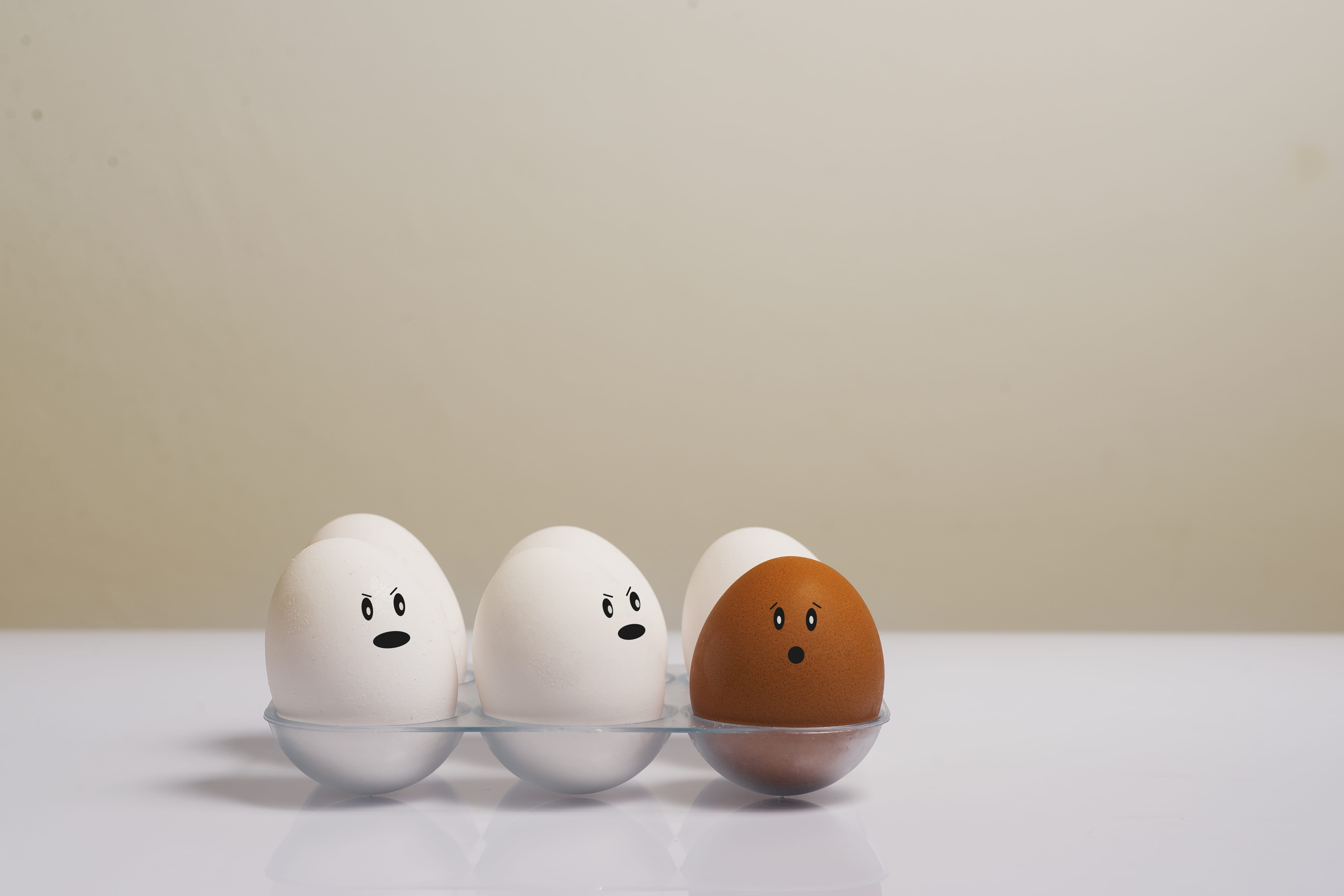 food and drink, 5K, wellbeing, copy space, different, representation, eggcup, indoors, discrimination, freshness, food, surface, anthropomorphic smiley face, HD Wallpaper