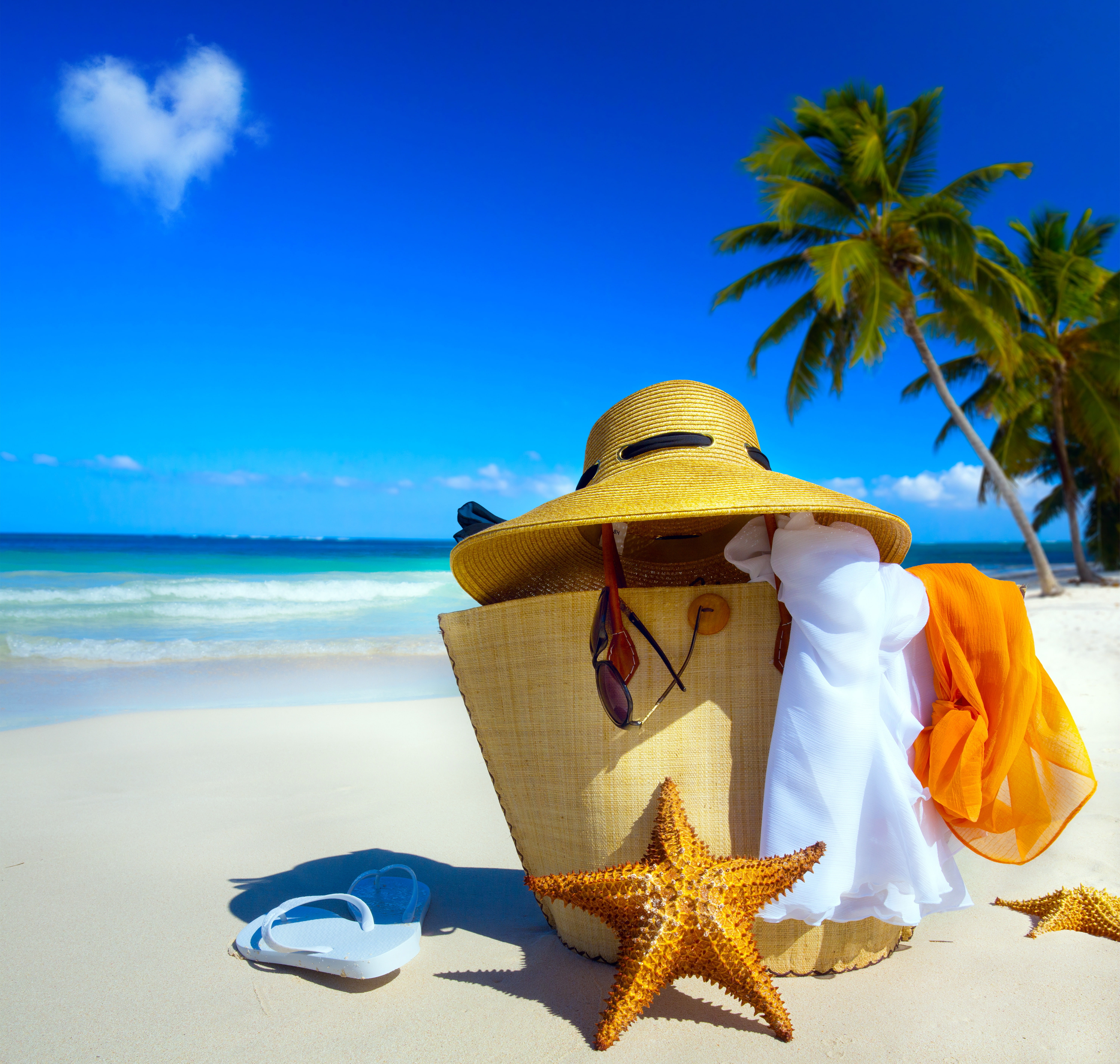 marine, tourist Resort, beauty in nature, journey, brown, hat, water, sunny, the sun, star shape, tourist, land, bag, horizon, sky, island, vacations, travel Destinations, HD Wallpaper