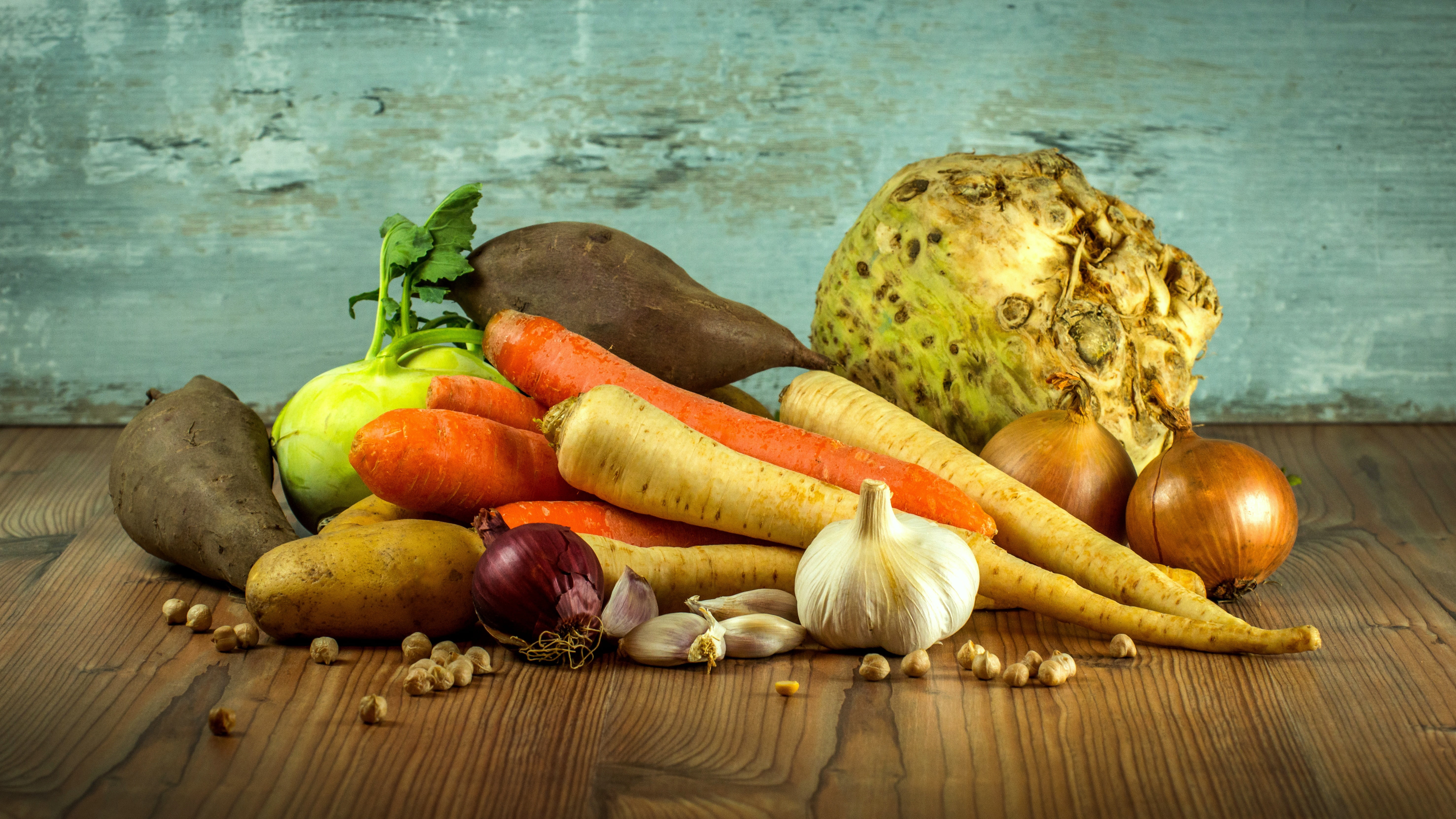 assorted, garlic, crop, brown, vegetables, still life, ingredient, freshness, carrots, dieting, food, raw food, wood - Material, variation, ripe, wellbeing, HD Wallpaper