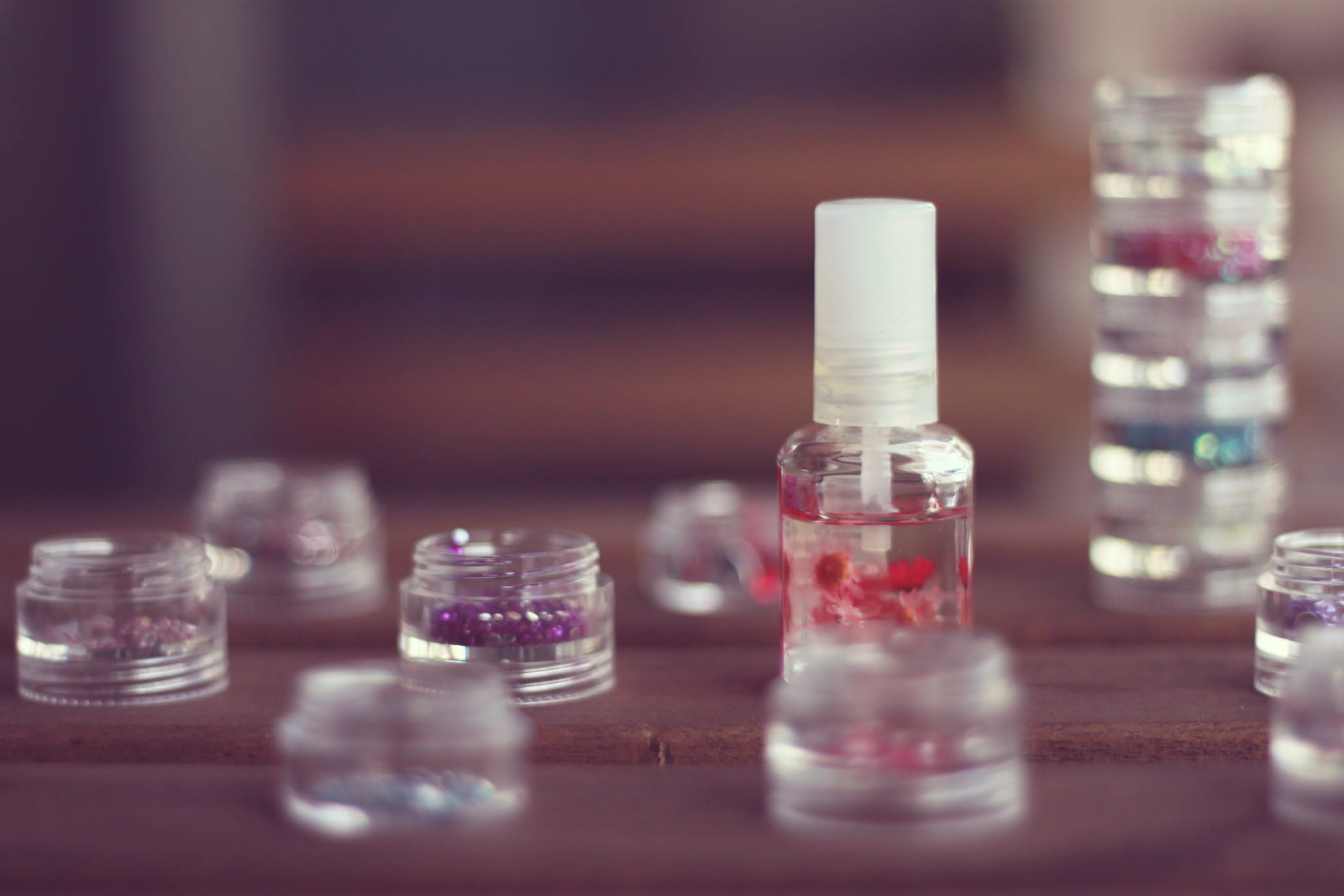 close-up, laboratory, container, bottle, choice, healthcare And Medicine, variation, containers, glass - material, drinking glass, selective focus, focus on foreground, HD Wallpaper