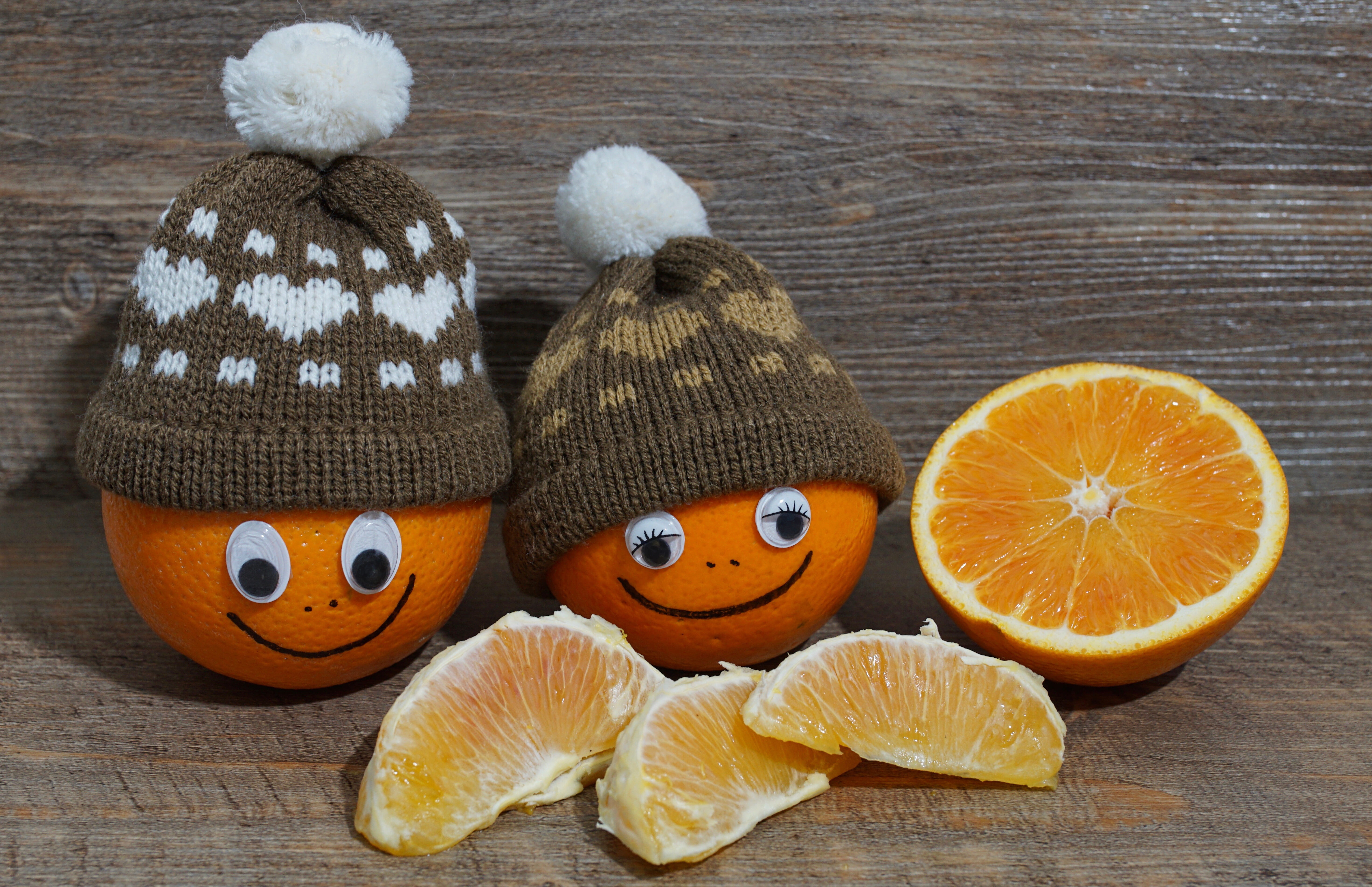 healthy, section, wood - material, fruits, bobble, fun, tropical, vitamin c, frisch, joy, food, delicious, citrus fruits, beside, exotic, nutrition, orange color, HD Wallpaper