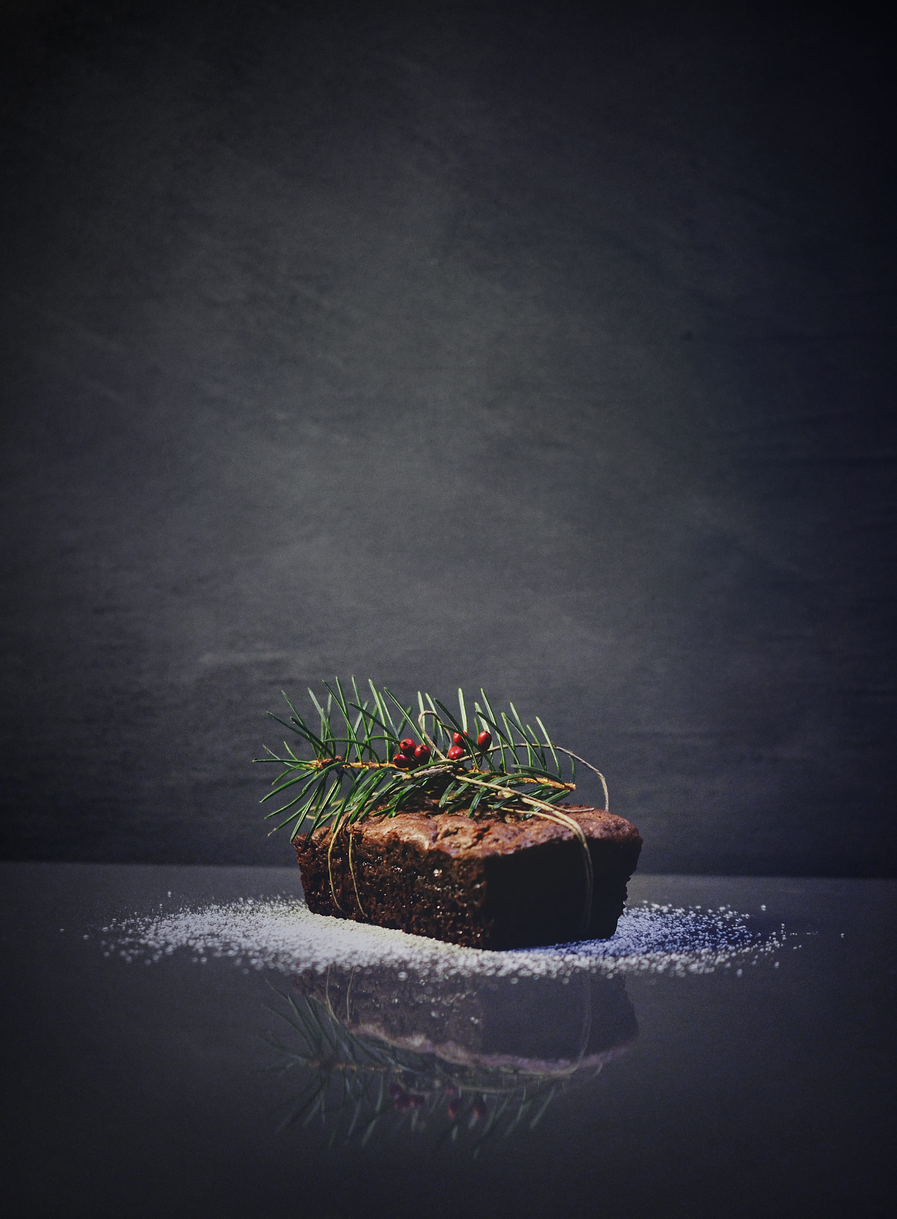 chocolate, festive, recipe, leaf, black background, decoration, plant, baked, no people, delicious, xmas, table, studio shot, cookie, cake, nature, brownie, Phone HD Wallpaper