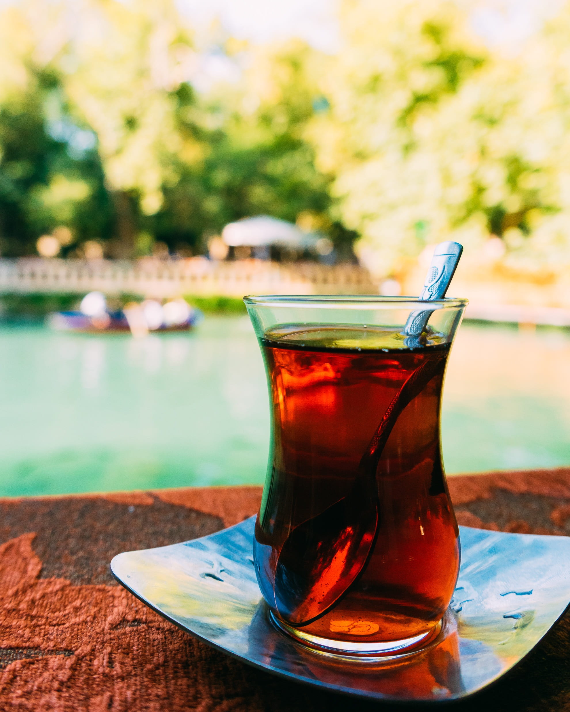 focus on foreground, glass - material, refreshment, turkey, sunbeam, tea leaves, silent, day, drinking glass, household equipment, teatime, herbal tea, Phone HD Wallpaper