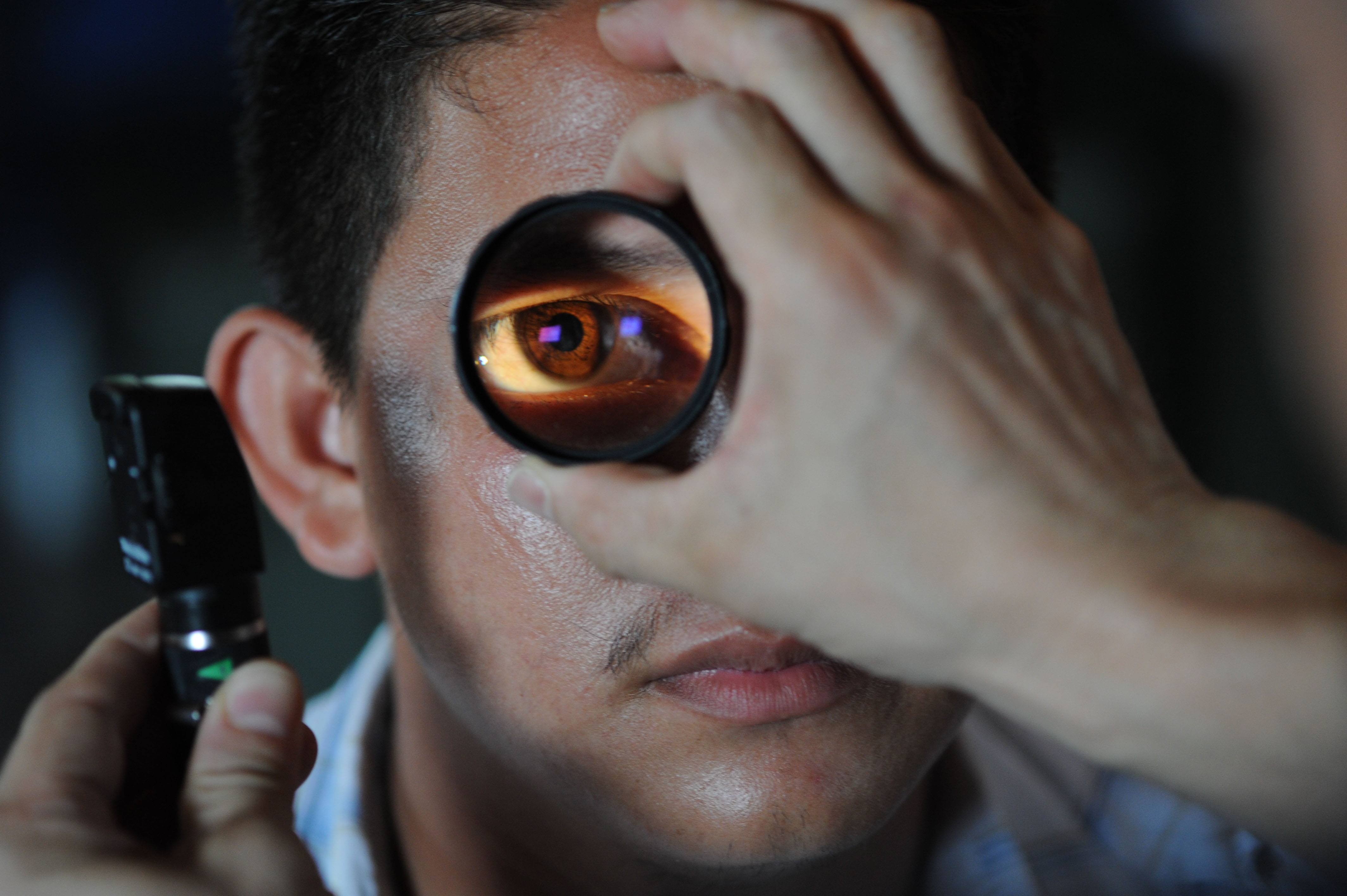 human face, mid adult, human eye, exam, eye, examining, young adult, looking, patient, closeup, showing, optometrist, 4K, macro, headshot, man, doctor, HD Wallpaper