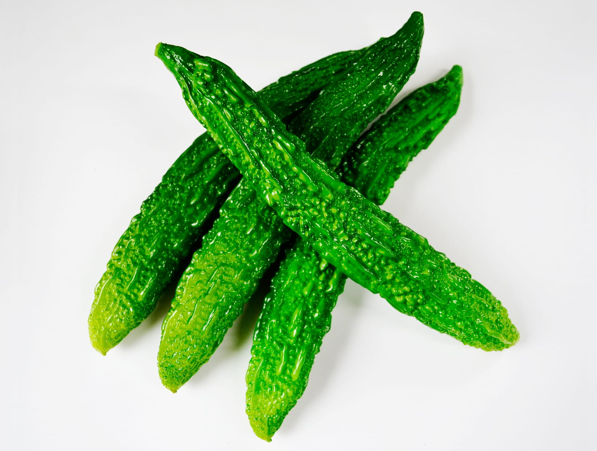 snack, vegetable, greens, isolated, spice, food, green and white, Bitter Melon, cucumber, healthy, studio shot, plant, extremely, 1080P, white background, HD Wallpaper