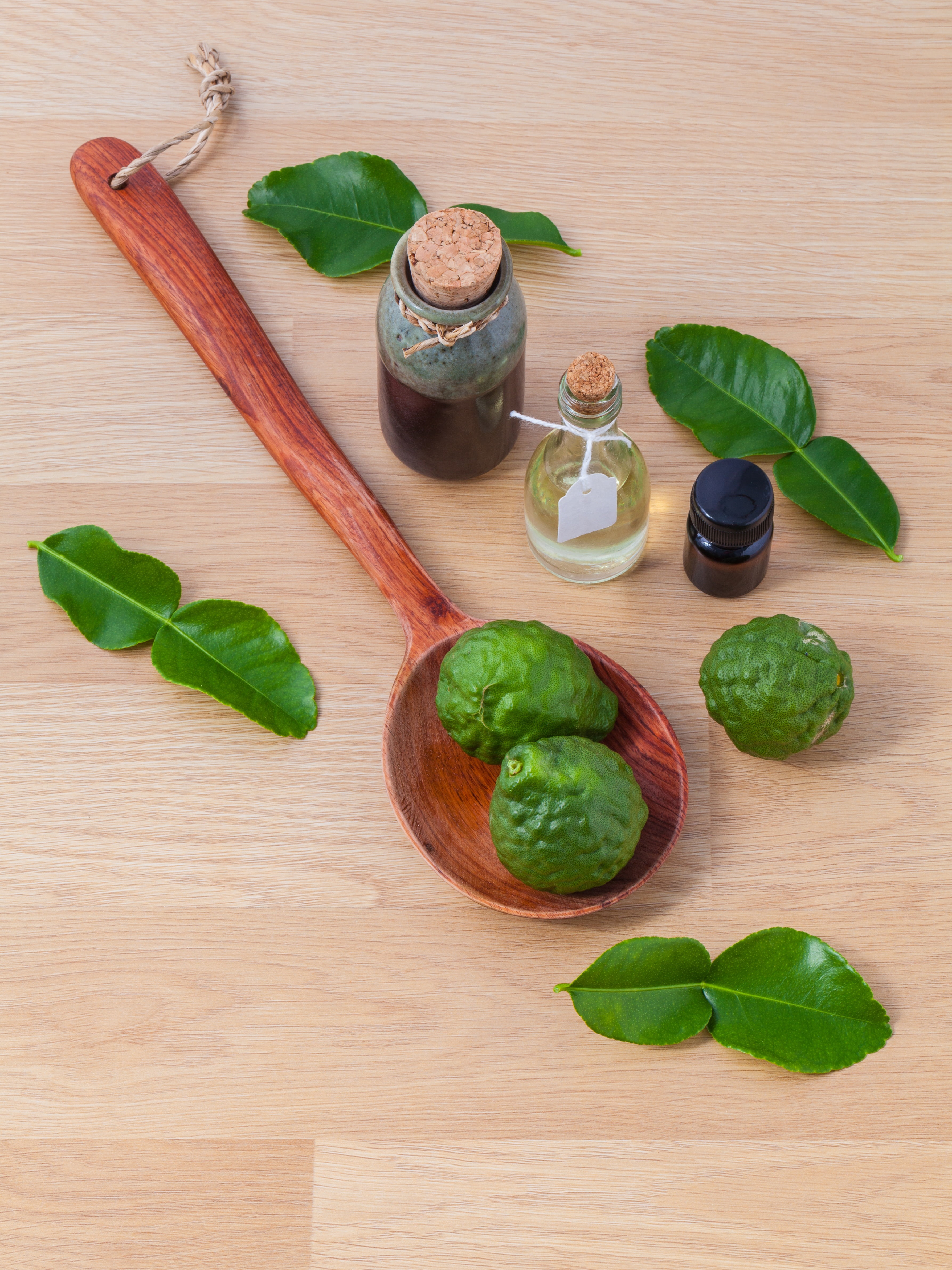healthcare, near, liquid, plant part, green color, green, therapy, natural, no people, food and drink, spa, healthy eating, still life, wood - material, Phone HD Wallpaper