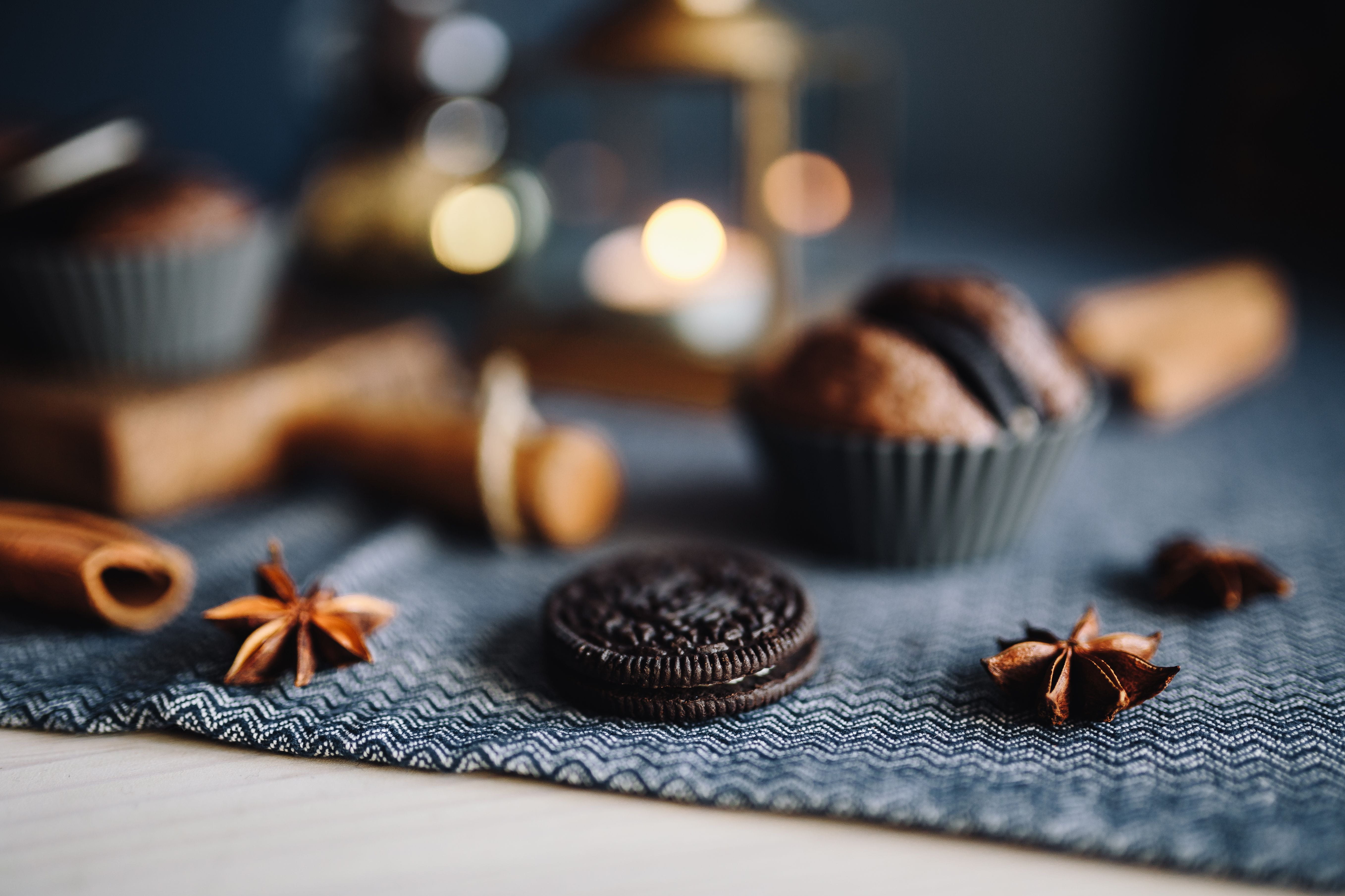 Oreo, cookie, food and drink, muffin, 5K, wood - Material, no people, close-up, star anise, nut, cake, cinnamon, spice, gourmet, bake, table, homemade, HD Wallpaper