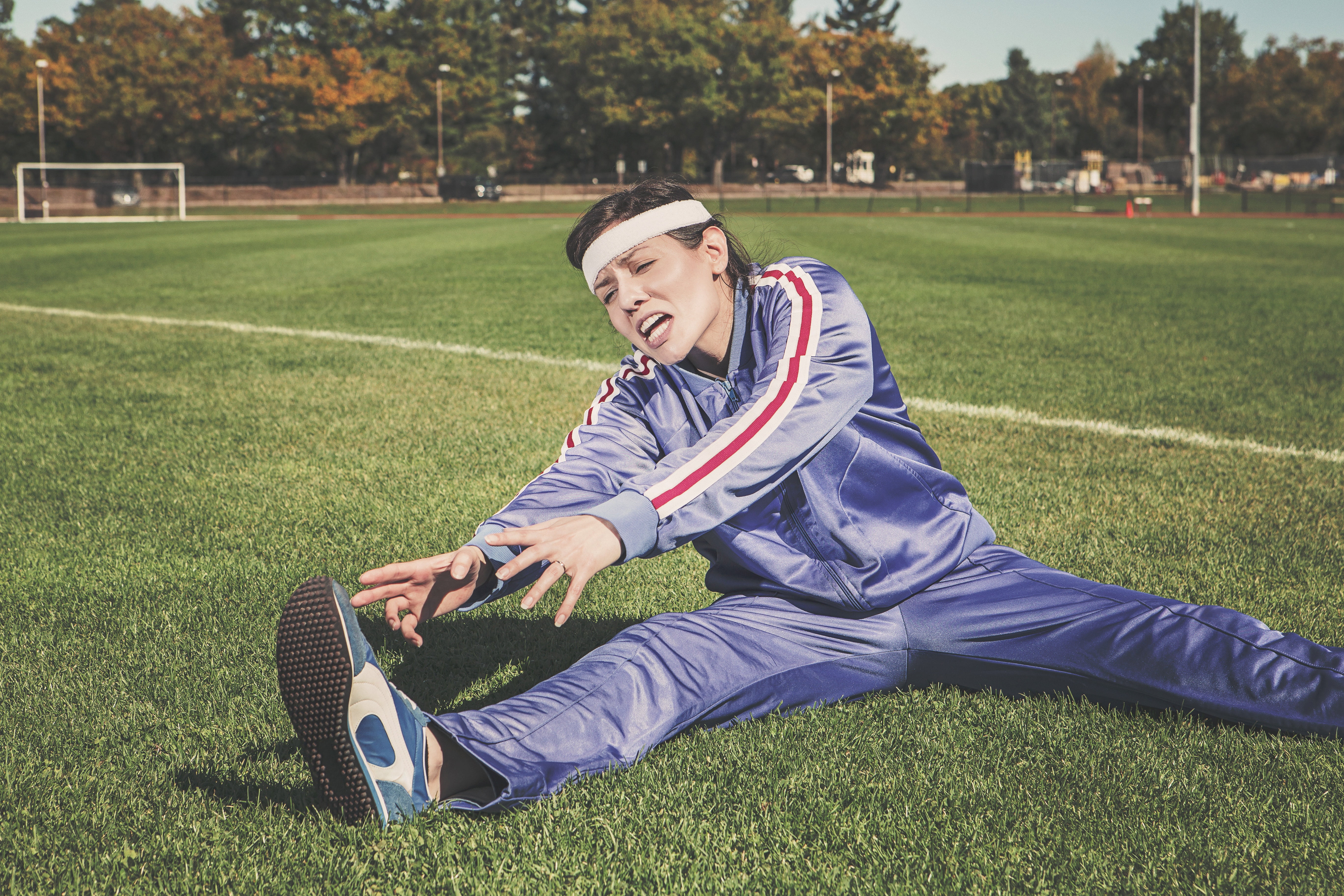 yoga, gym, outdoors, sportswear, body, smiling, stretch, plant, blue, exercise, health, white, one person, tracksuit, athletic, sporty, full length, headband, HD Wallpaper
