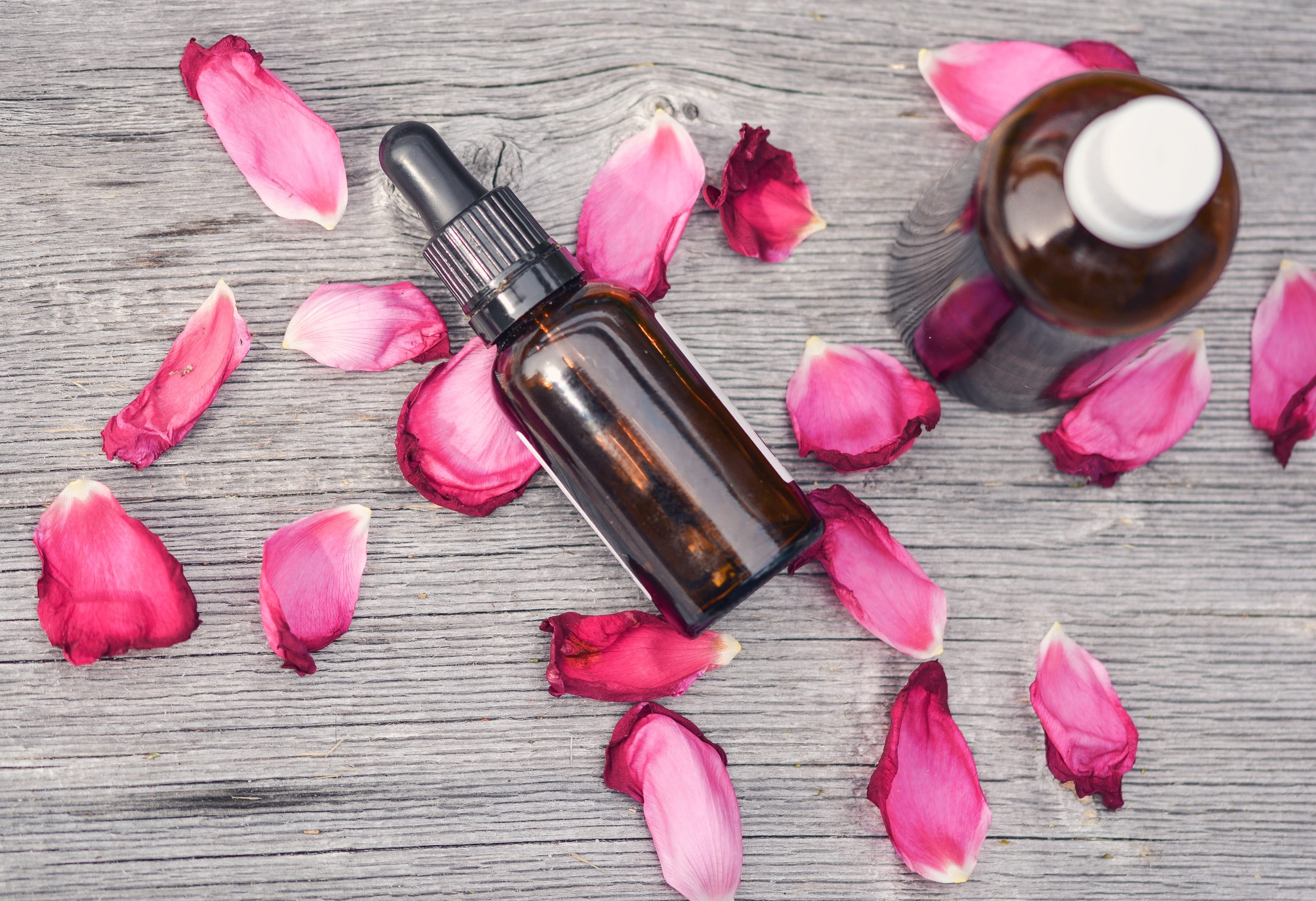 wellbeing, scent, bottles, food, two, wood - material, natural, essential oils, labeled, spa, perfume, zen, petals, petal, oil, high angle view, alternative, HD Wallpaper