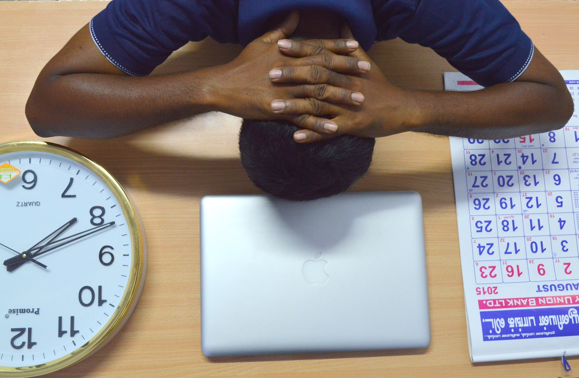 man, wristwatch, clock, midsection, macbook, relaxation, high angle view, one person, working, technology, men, time management, indoors, beige, analog, HD Wallpaper