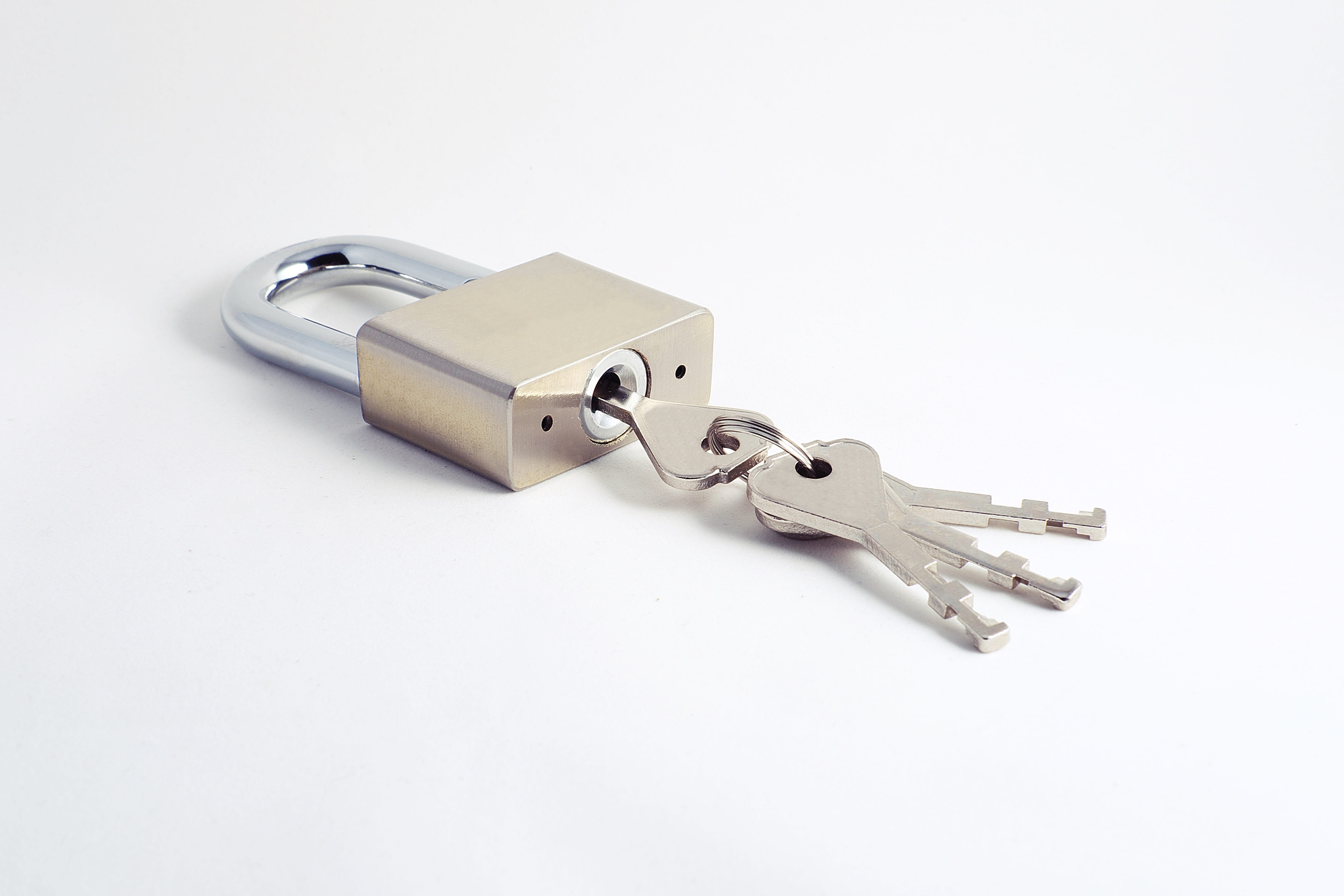 privacy, copy space, studio shot, alloy, social issues, padlock, equipment, aggression, crime, password, keys, 4K, metal, steel, keyhole, indoors, safe, HD Wallpaper