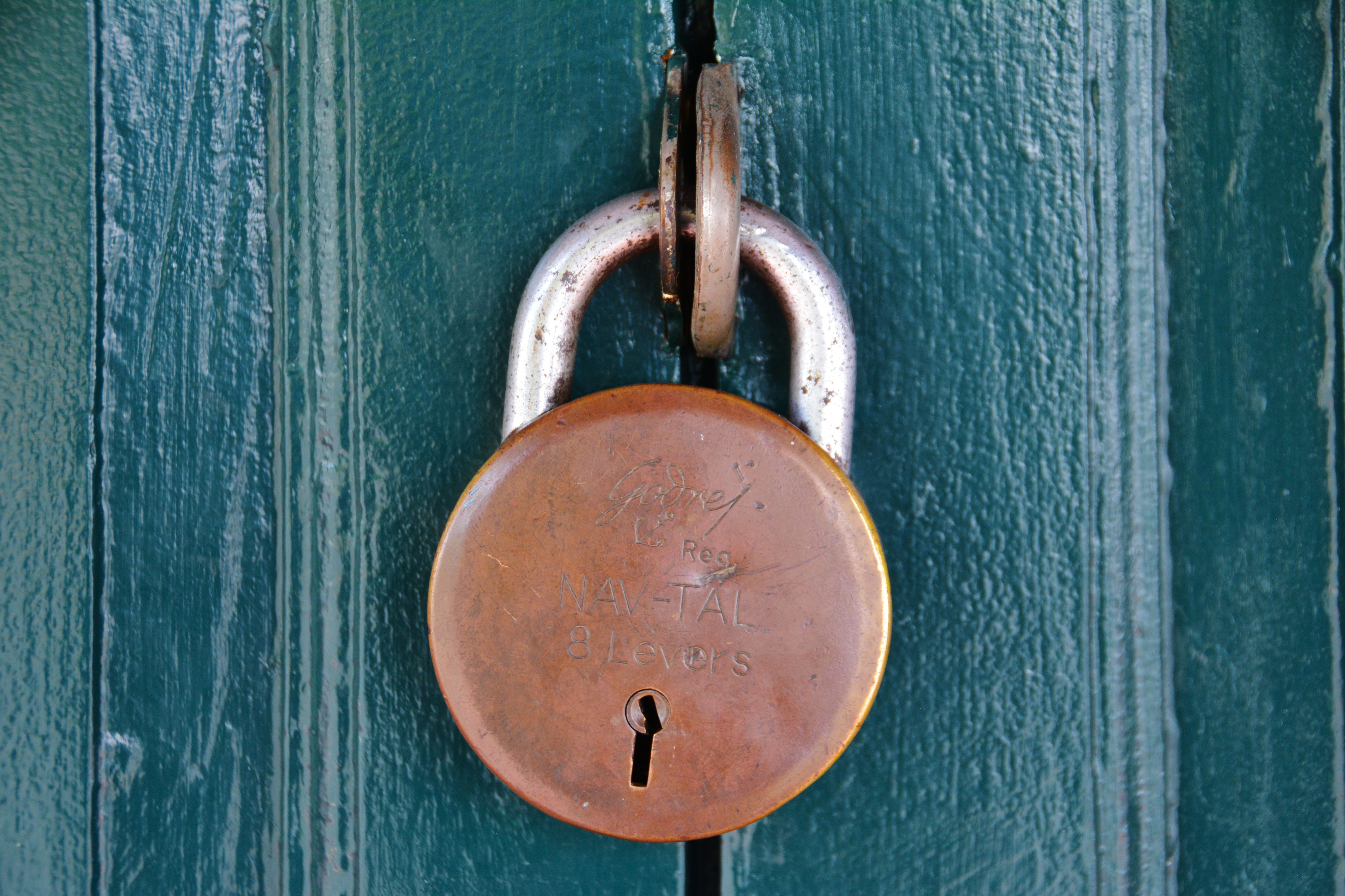 metal, keyhole, safety, textured, wood - Material, protect, gate, 5K, safe, door, entrance, risk, Lock, Security, threat, key, shape, system, steal, secure, HD Wallpaper