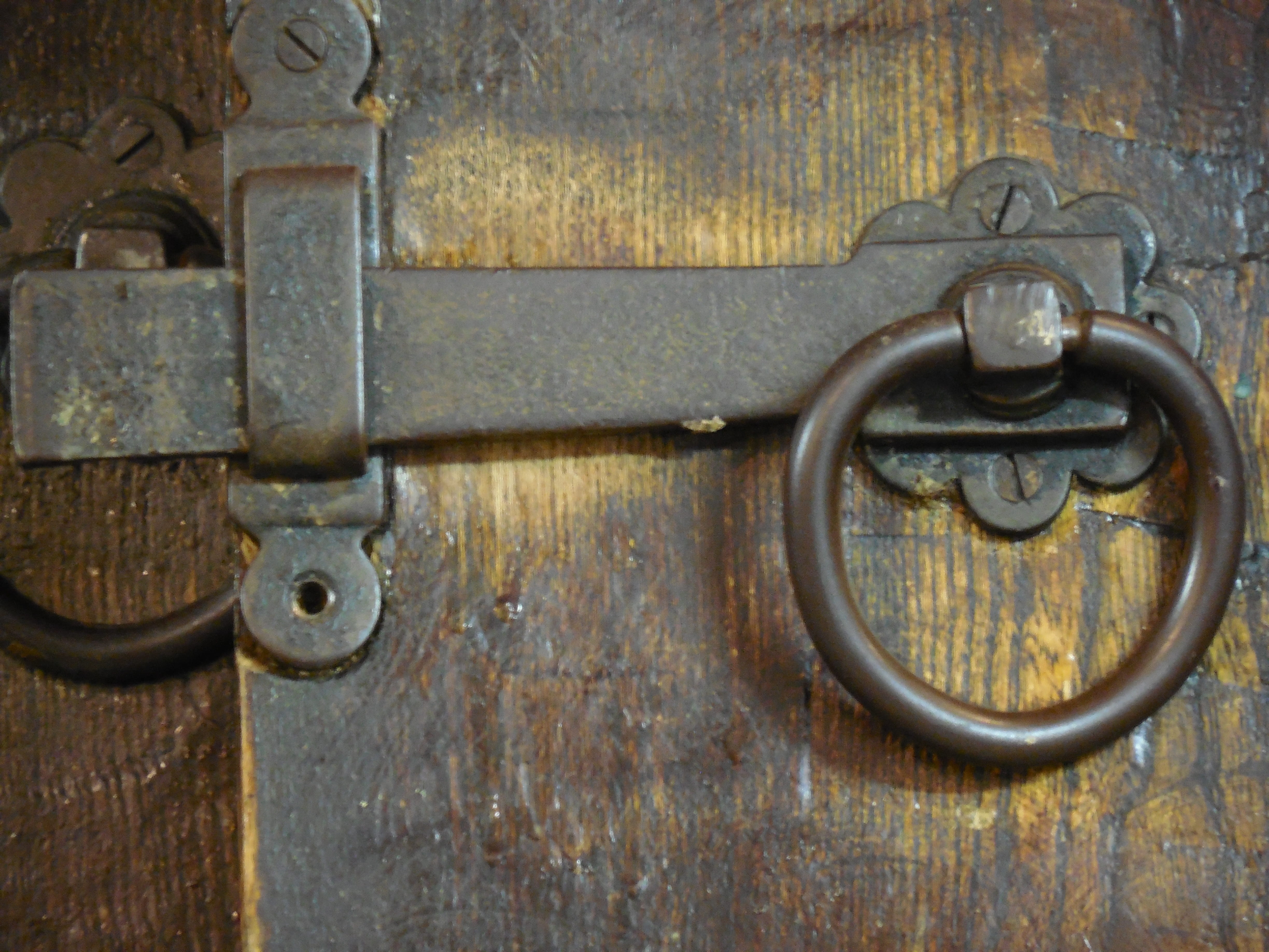4K, old, handle, rustic, entry, secure, texture, brown, wooden, antique, wood - material, closed, no people, weathered, outdoor, ornate, iron, style, day, HD Wallpaper