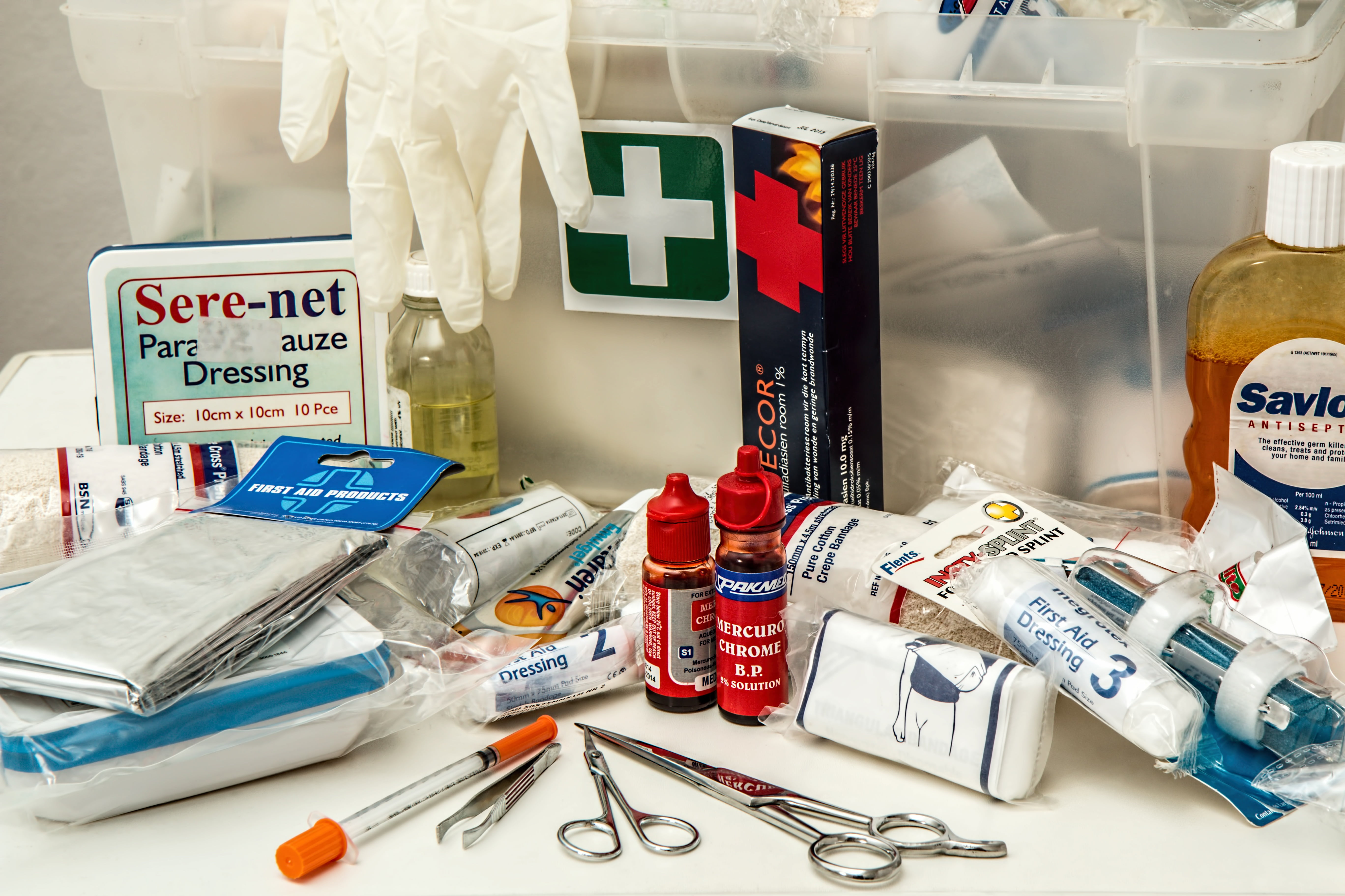 medical, book, first-aid, communication, table, safety first, box, education, publication, pain, treatment, assist, cleaning, emergency, chaos, indoors, HD Wallpaper