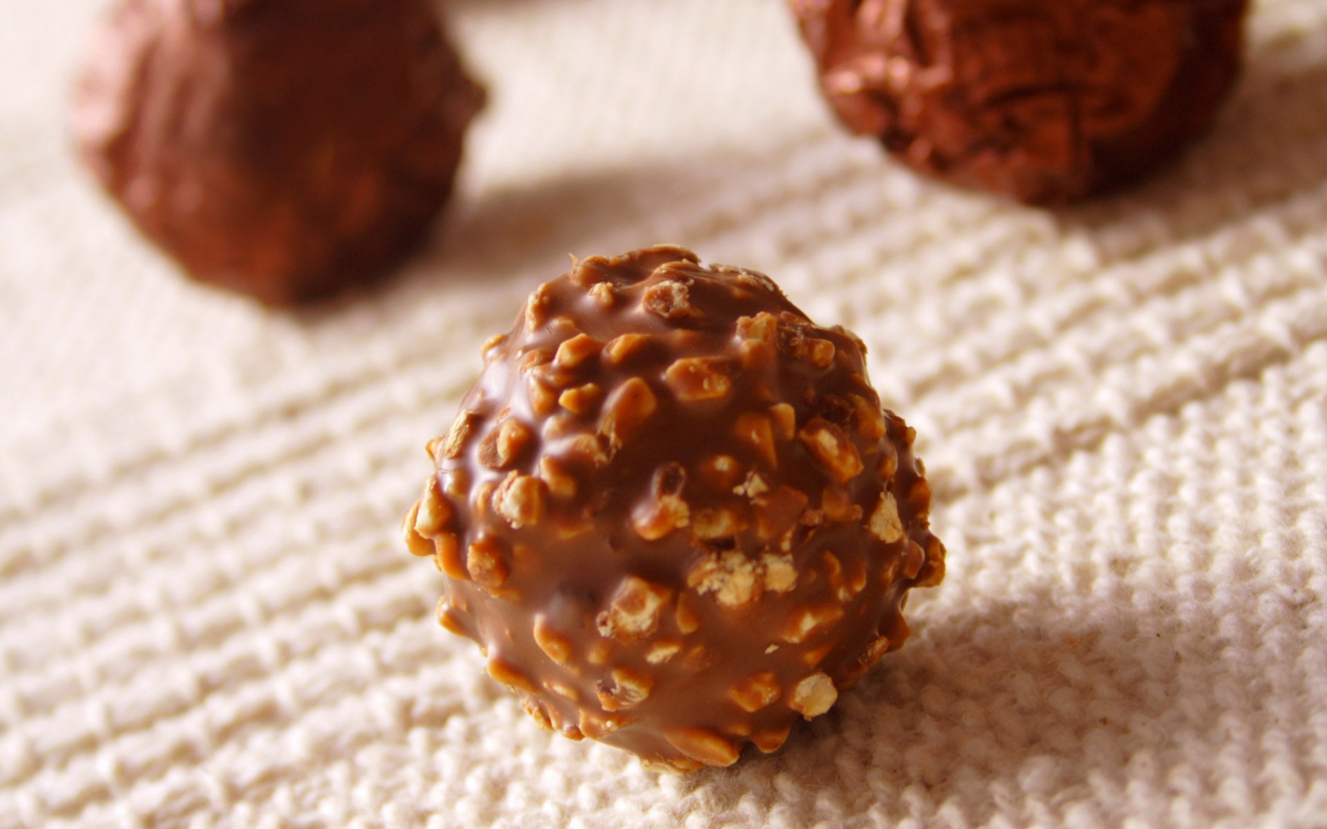 Nuts, Spherical, Chocolate, 1080P, HD Wallpaper
