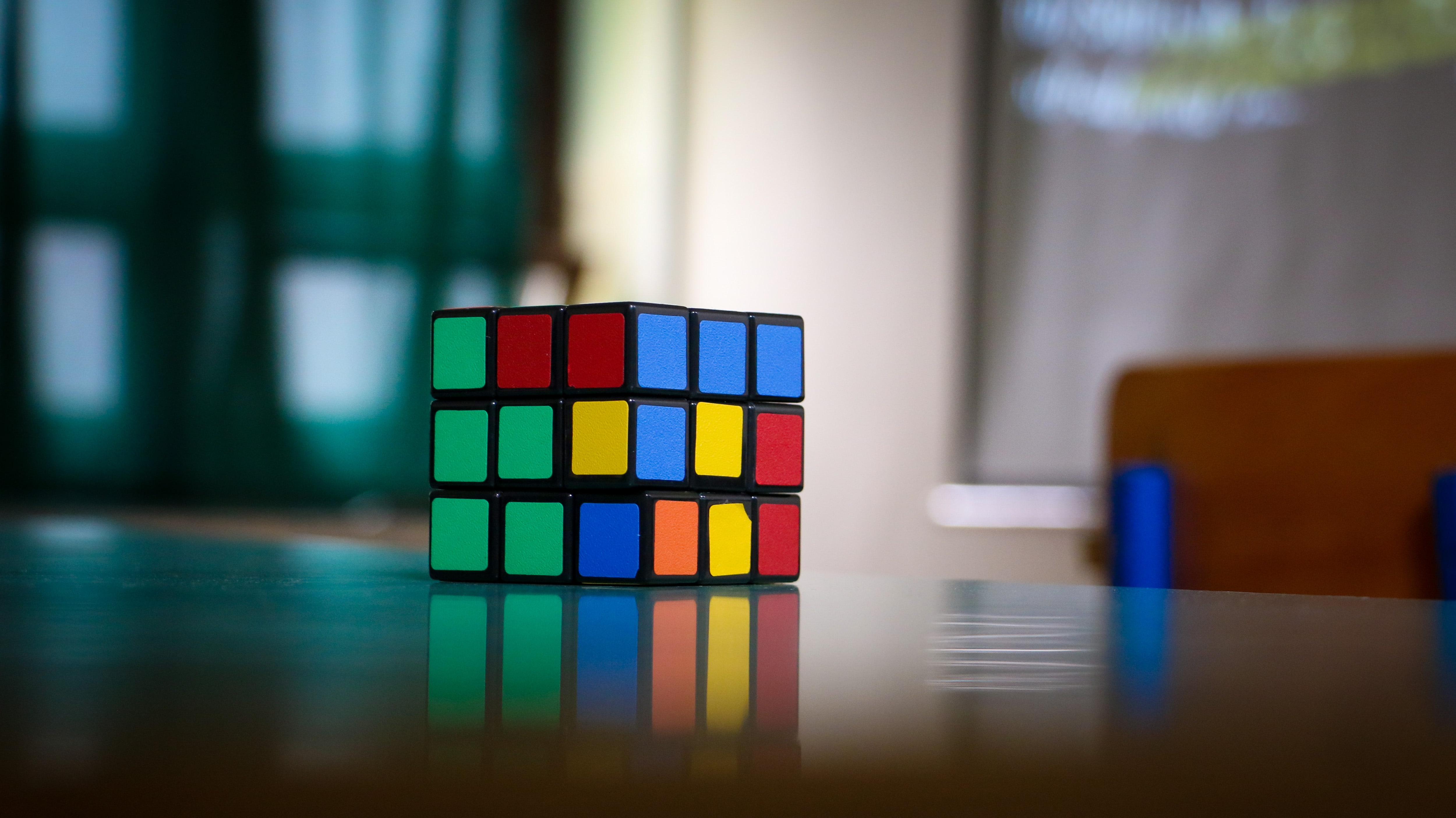 blurred, 4K, Others, rubiks cube, HD Wallpaper