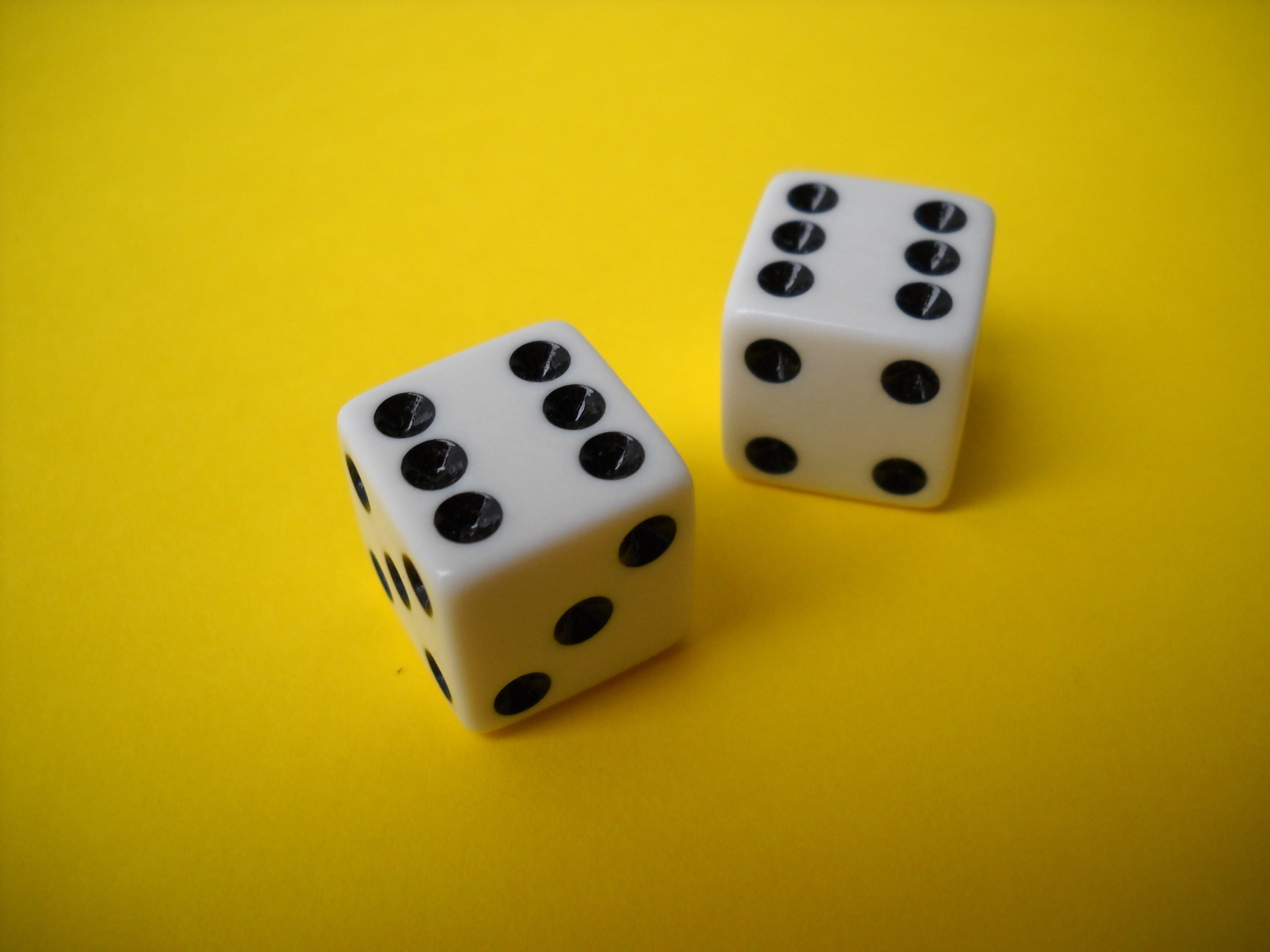 success, Lucky, two objects, luck, gambling, no people, Game, playing, white, casino, Six, arts culture and entertainment, six, 2K, Gamble, double, Double, HD Wallpaper