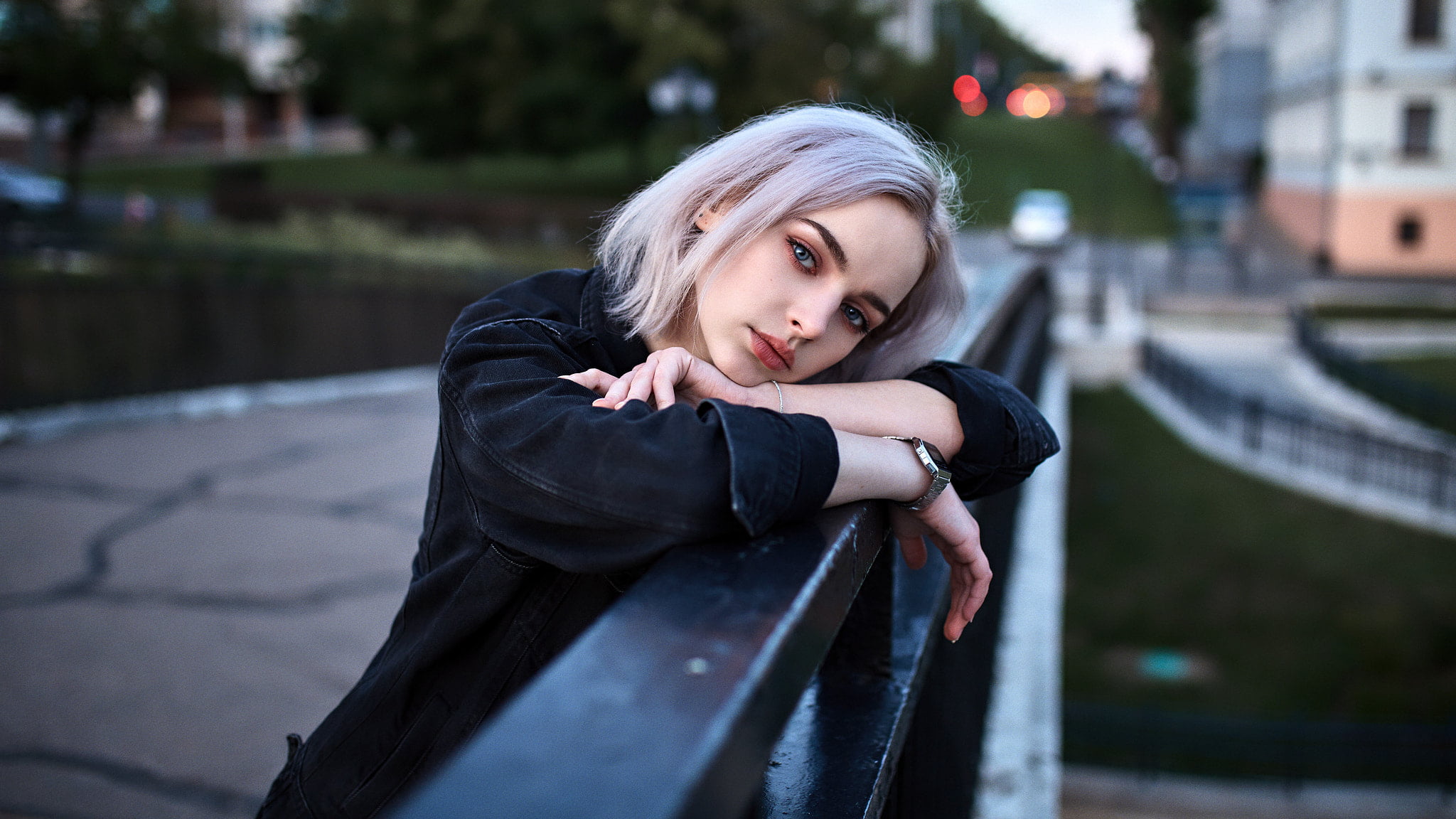 outdoors, adult, women, depression - sadness, young women, architecture, portrait, women outdoors, beauty, blond hair, contemplation, looking at camera, HD Wallpaper