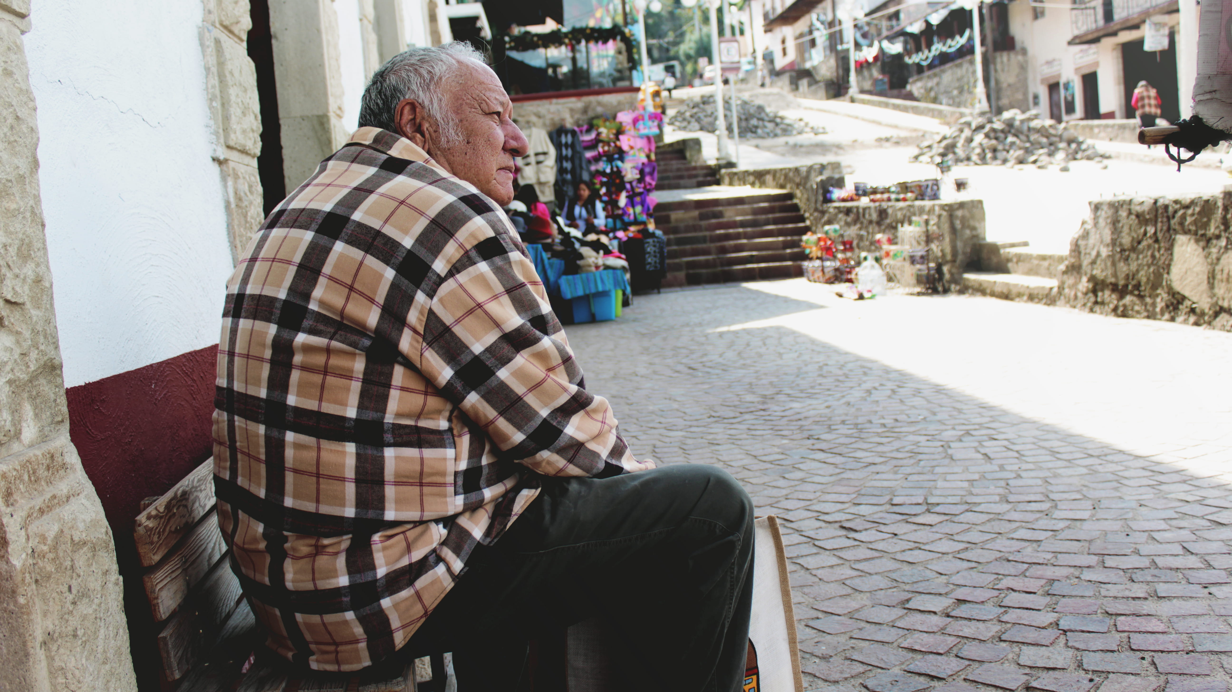 built structure, grandpa, senior adult, sitting, senior men, later life, architecture, adult, alone, warm clothing, one person, clothing, males, street, HD Wallpaper