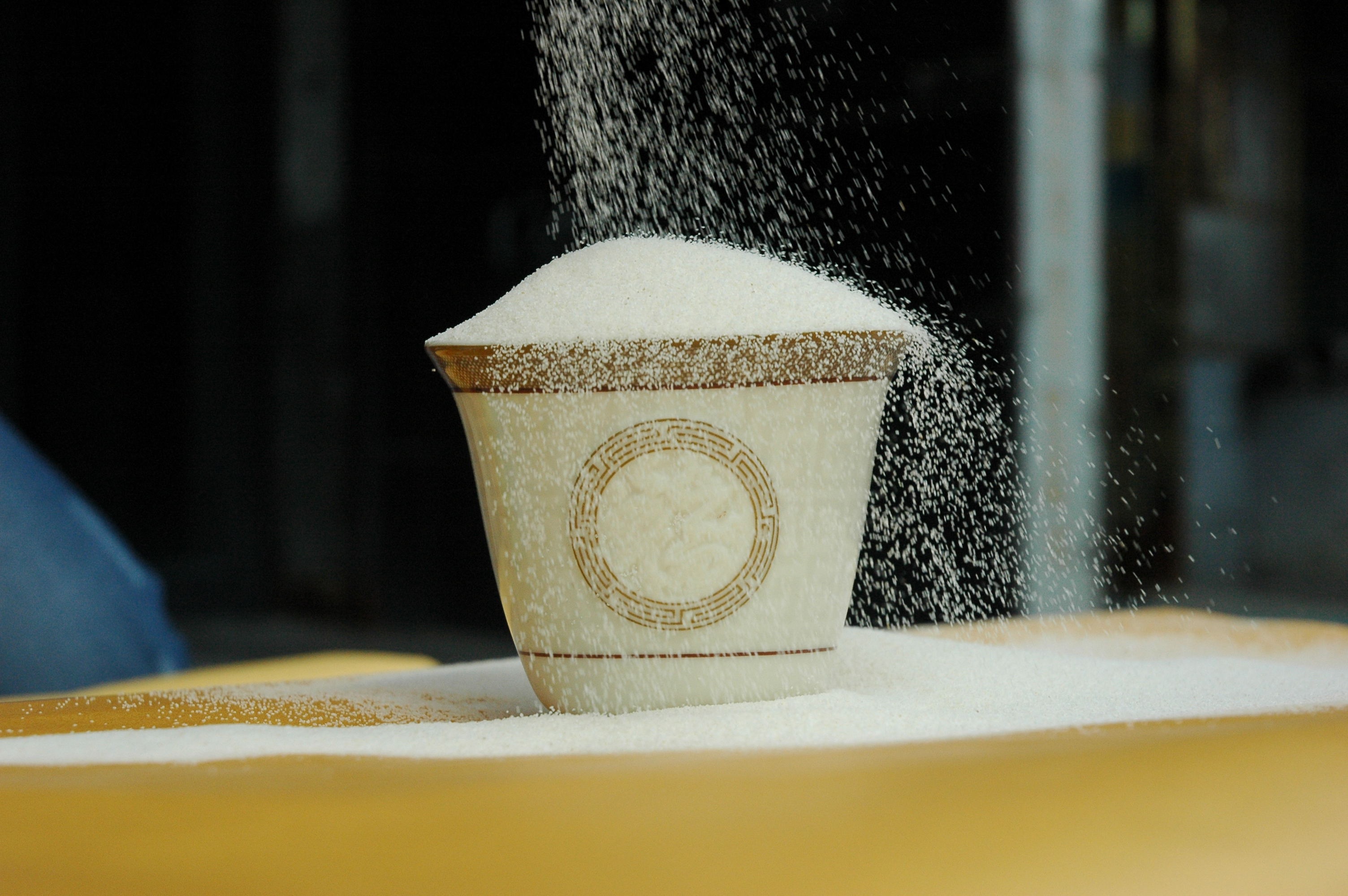 simplicity, 2K, single object, flour, granule, durum wheat, representation, hygiene, no people, window, absence, grain, focus on foreground, day, wheat bran, HD Wallpaper