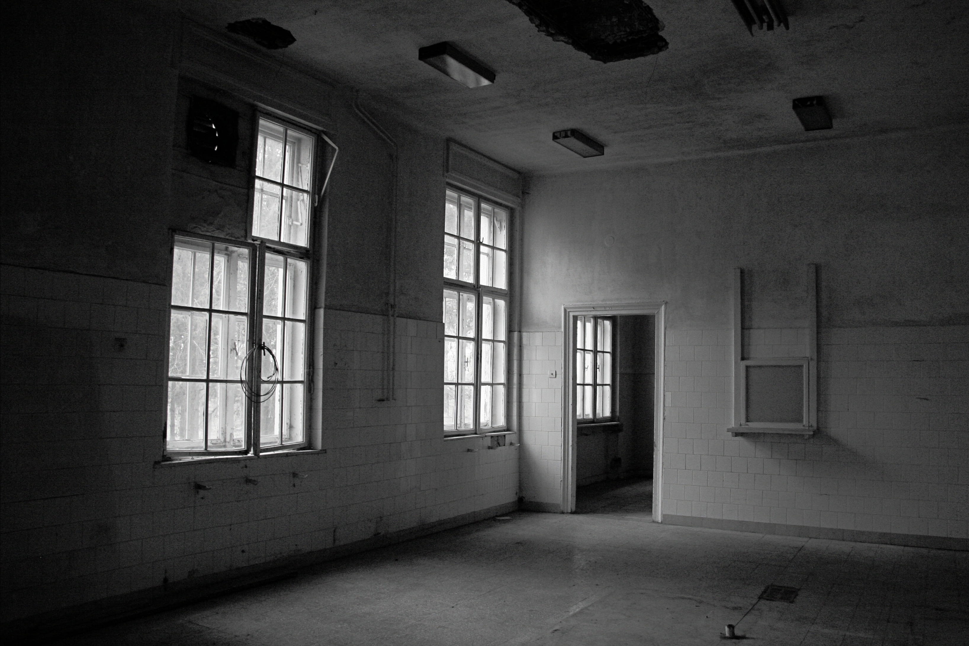 mood, windows, empty, entrance, decomposition, abandoned, domestic room, impermanence, ceiling, old, mystic, built structure, sunlight, architecture, shadow, HD Wallpaper