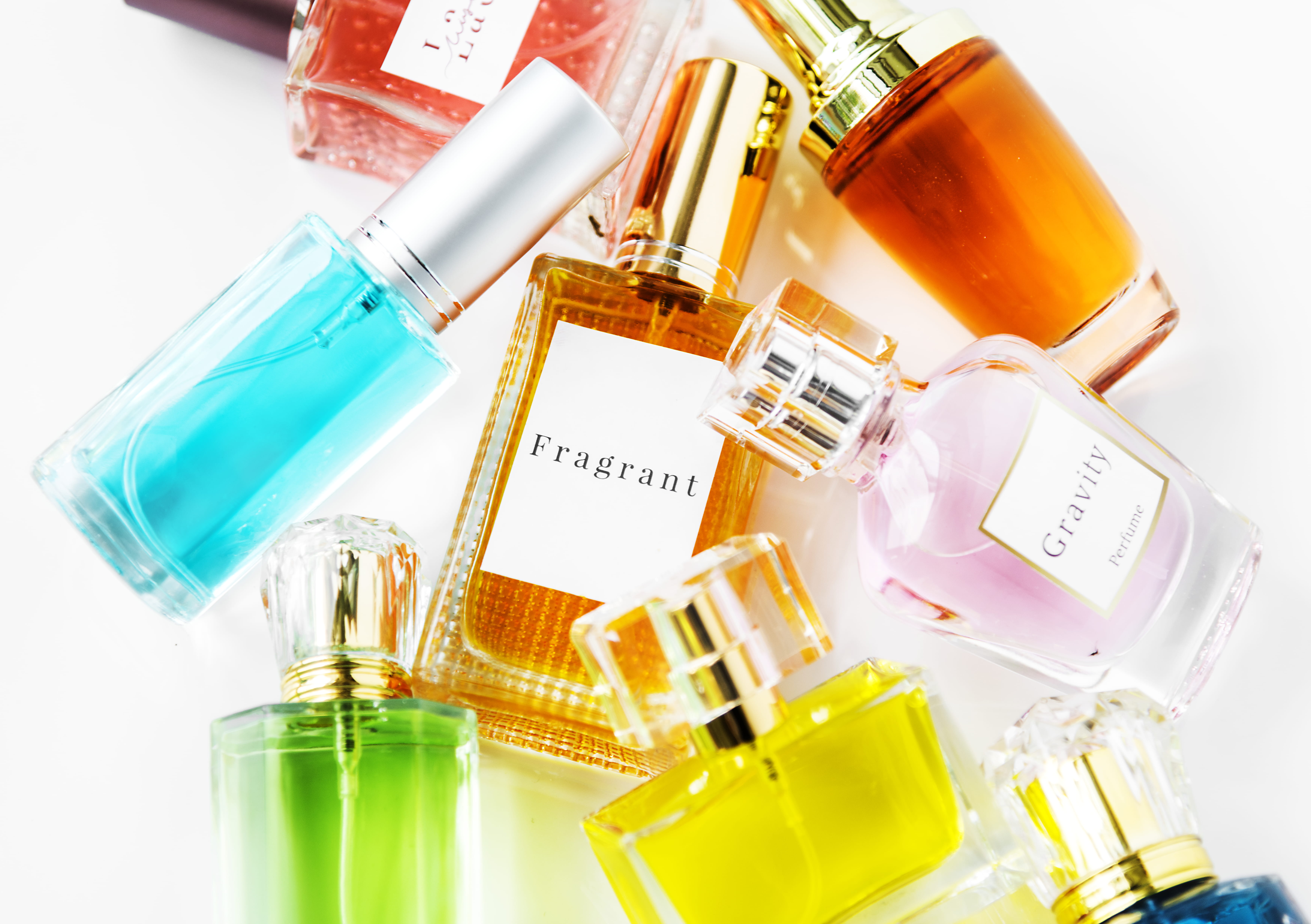 sharp, science, perfume, luxury, close-up, healthcare and medicine, research, collection, indoors, no people, glass, colorful, feminine, prescription, gold, HD Wallpaper