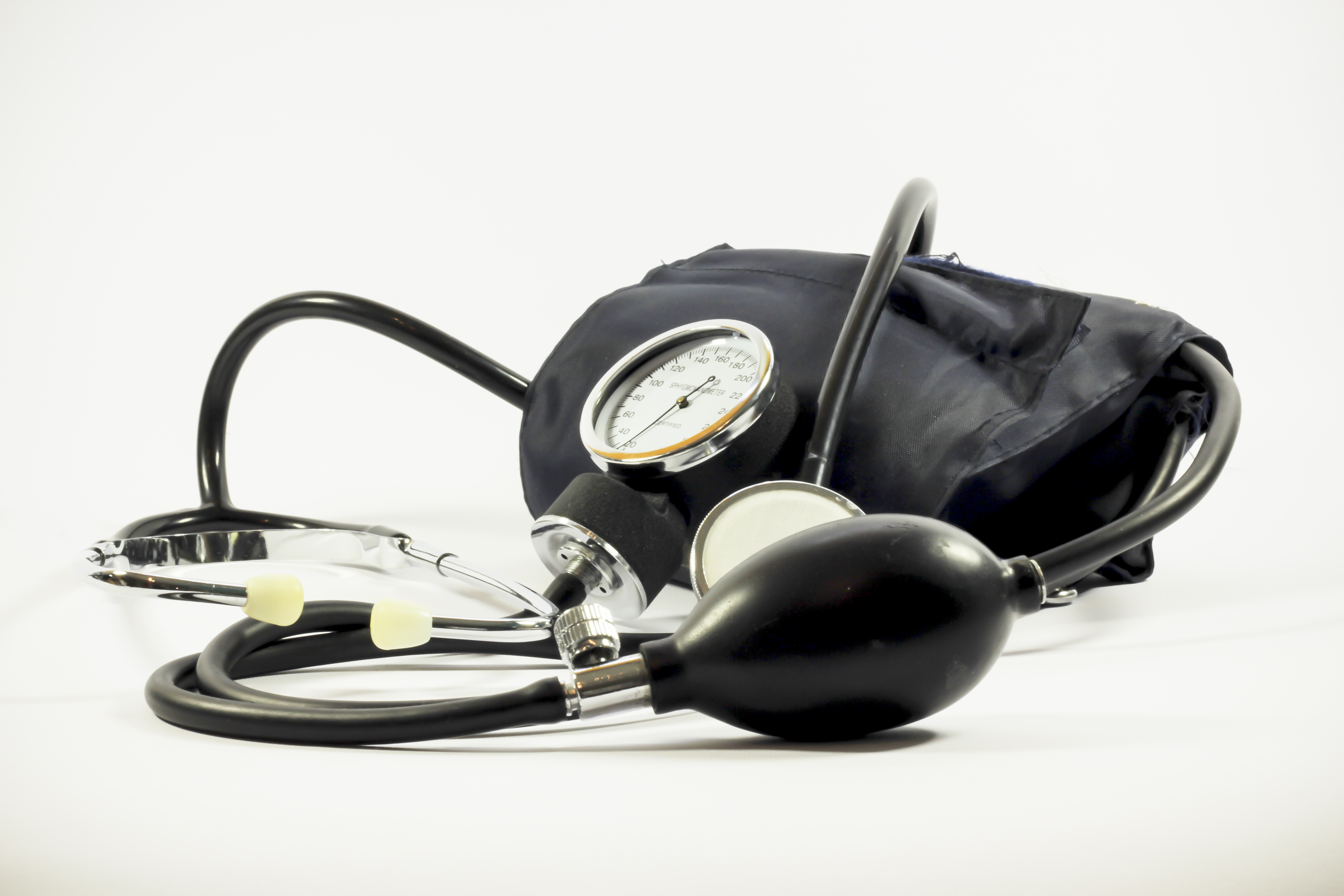blood pressure, 5K, white background, background, instrument of measurement, watch, white, gauge, copy space, indoors, hypertension, cut out, high angle view, HD Wallpaper