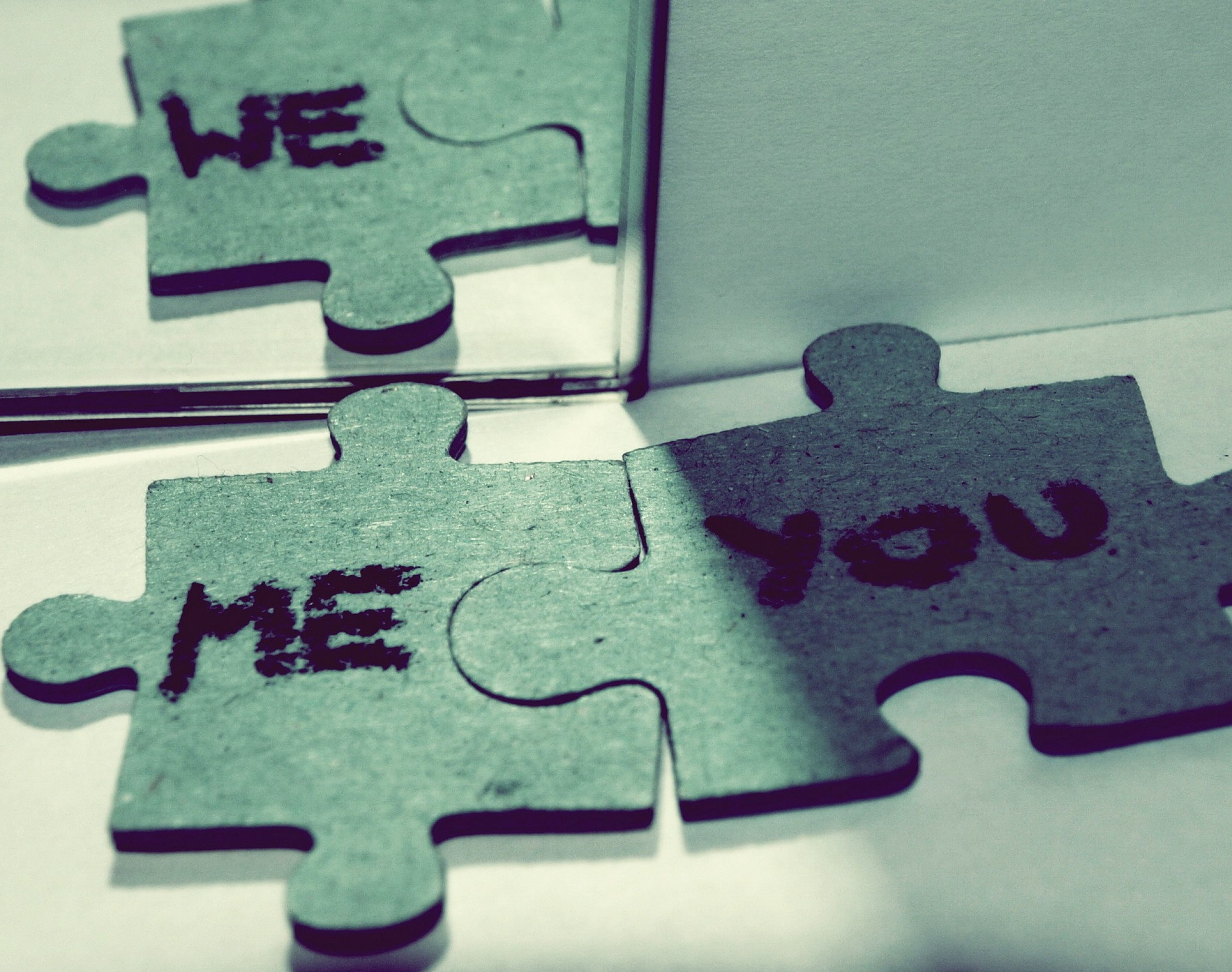 mirror, communication, single word, jigsaw piece, black color, 2K, message, no people, still life, paper, puzzle, reflection, selective focus, western script, HD Wallpaper