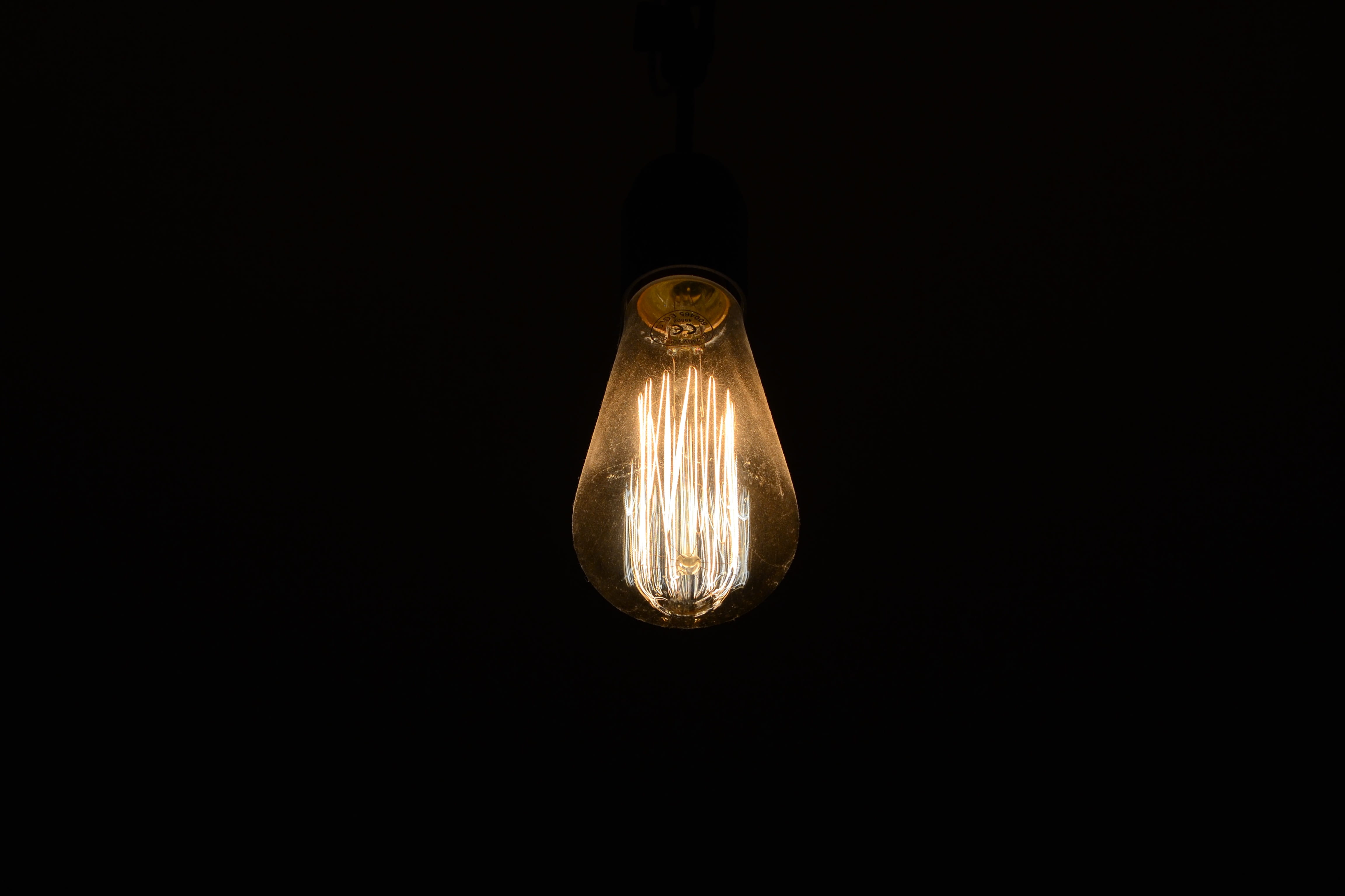 lighting equipment, studio shot, glow wire, brightness, light - natural phenomenon, copy space, glass - material, electric lamp, illuminated, electricity, HD Wallpaper