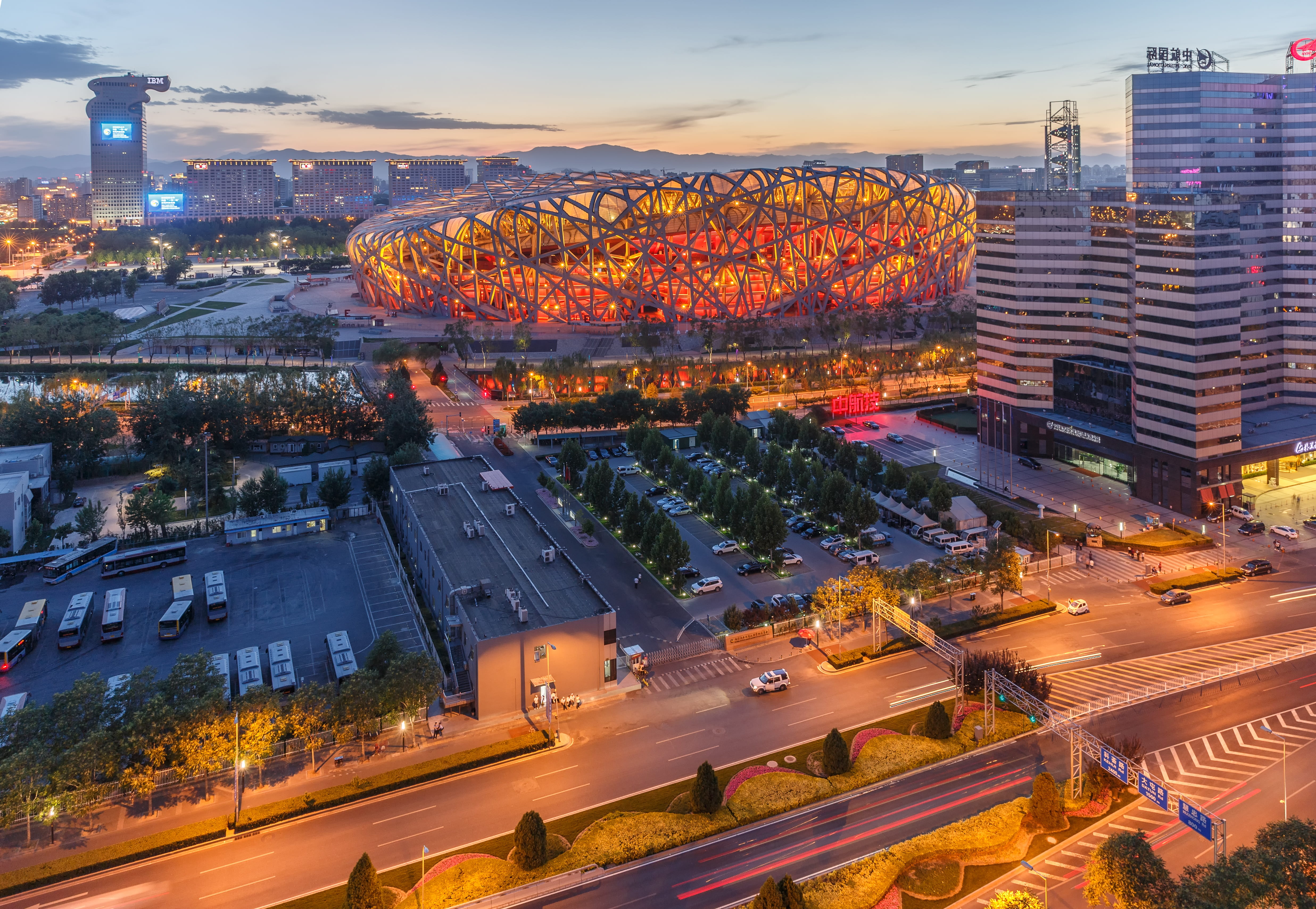 climbing stairs, 4K, city street, sky, no people, city, building, high angle view, city life, beijing, architecture, cityscape, the scenery, transportation, HD Wallpaper