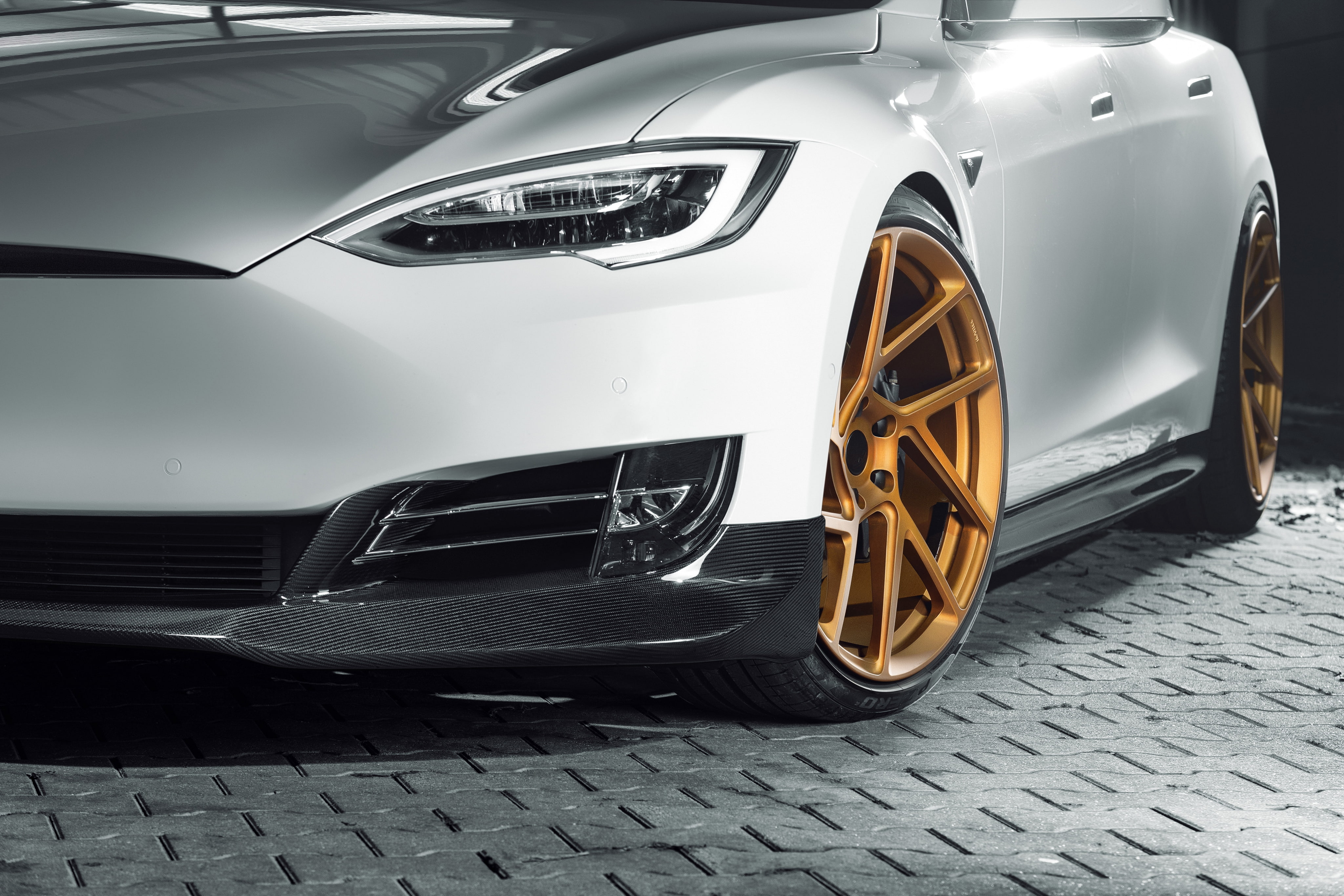 headlight, garage, transportation, cobblestone, Novitec, vintage car, stationary, car, wheel, 4K, city, Tesla Model S, mode of transportation, no people, HD Wallpaper