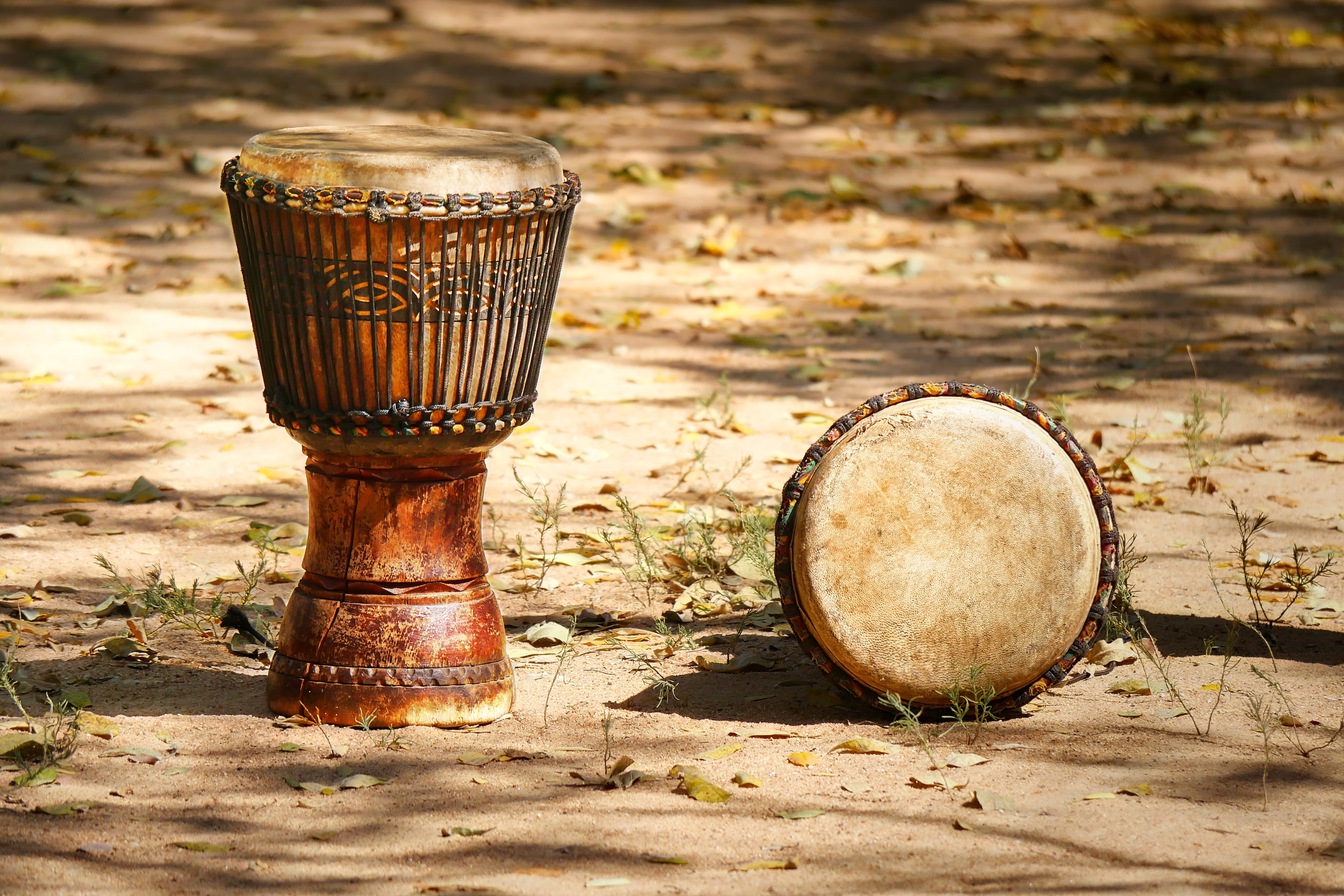 metal, food, old, instrument, focus on foreground, land, field, no people, drums, drink, percussion, close-up, music, nature, outdoors, wood - material, HD Wallpaper