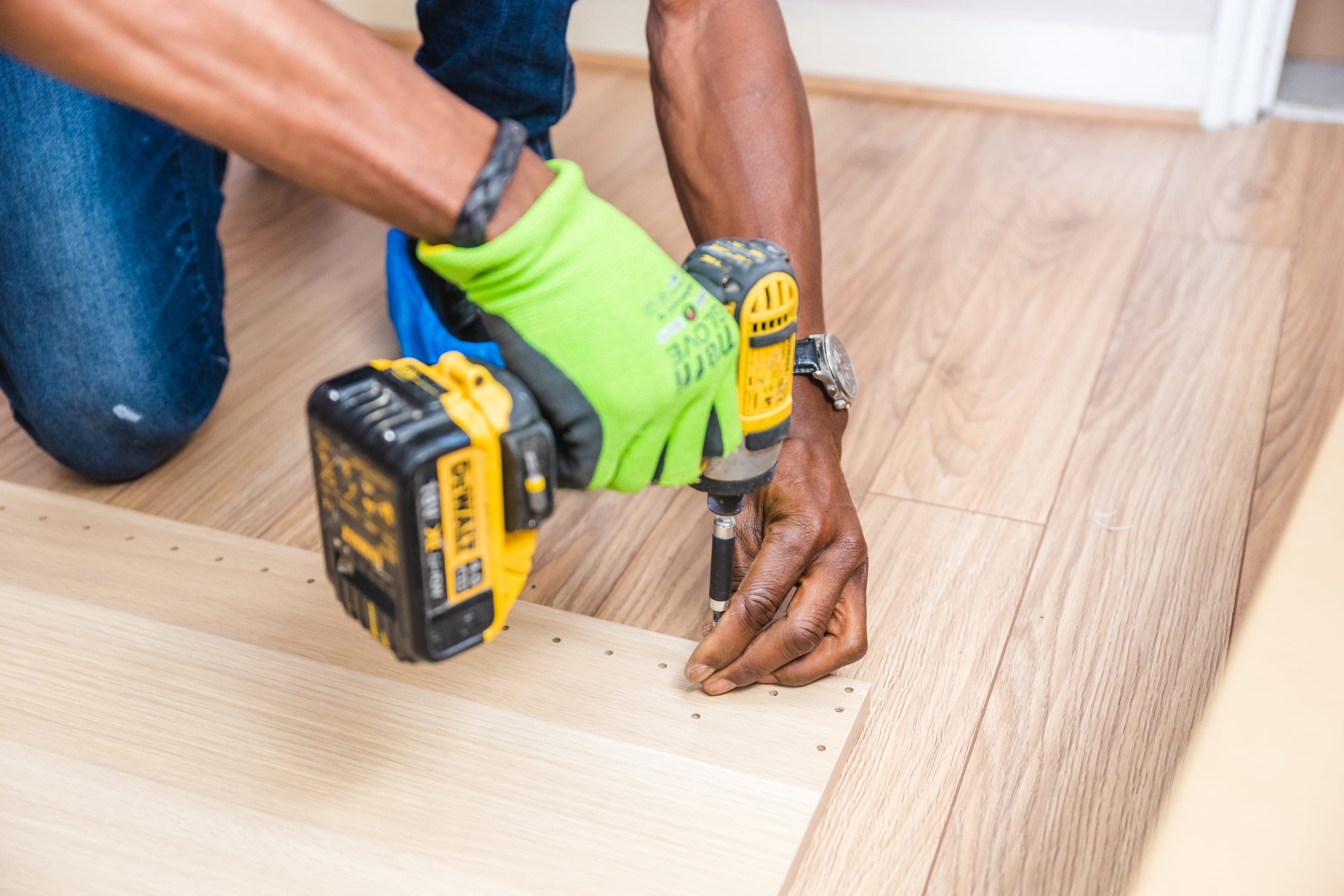tool, working, close-up, floor, hand, carpentry, indoors, diy, drill, wooden, one person, drilling heads, occupation, man, lifestyles, home improvement, HD Wallpaper