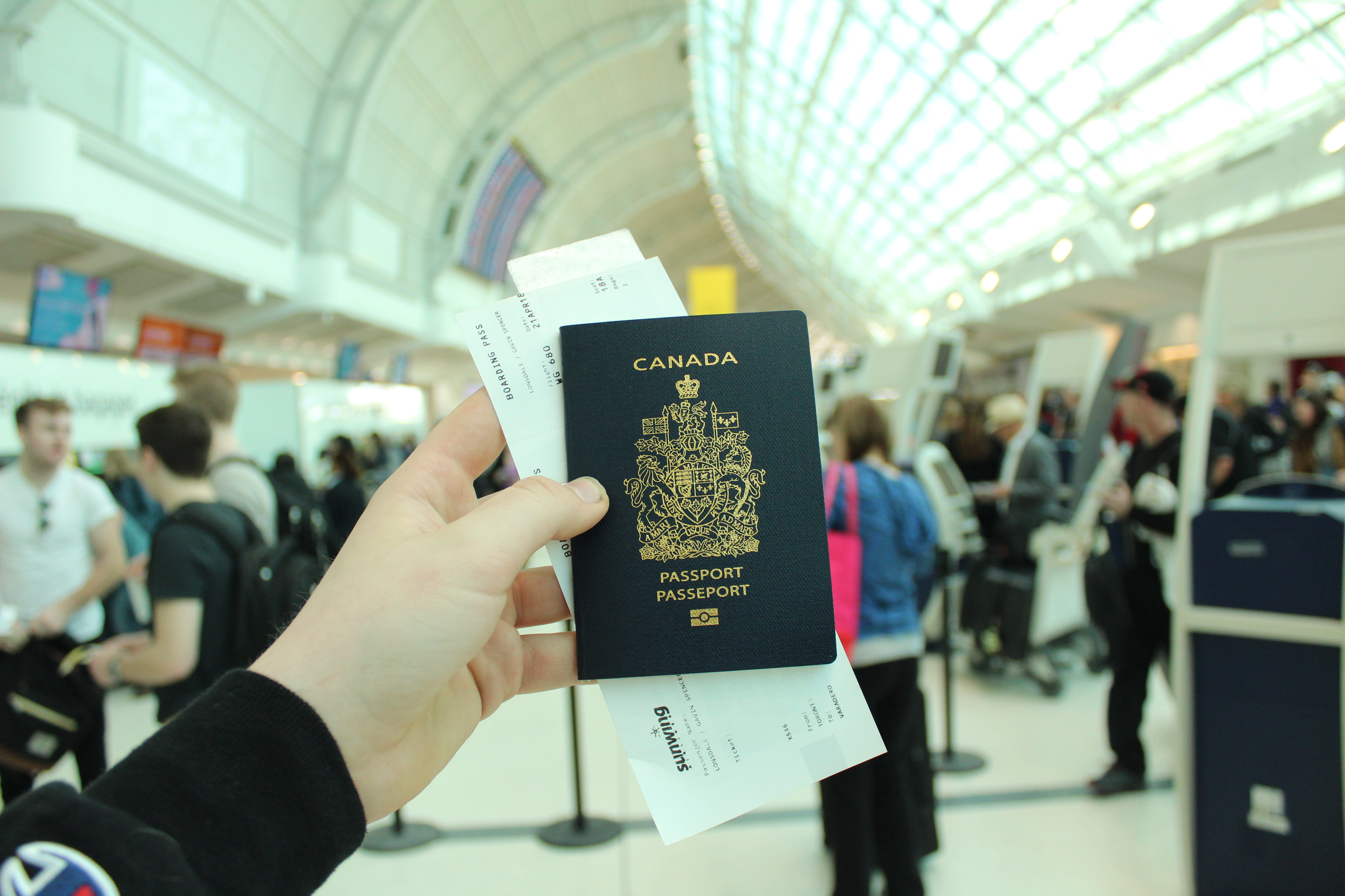 housing, ticket, incidental people, diploma, 5K, holding, toronto pearson airport, airport, travel, real people, women, apparel, hand, group of people, HD Wallpaper