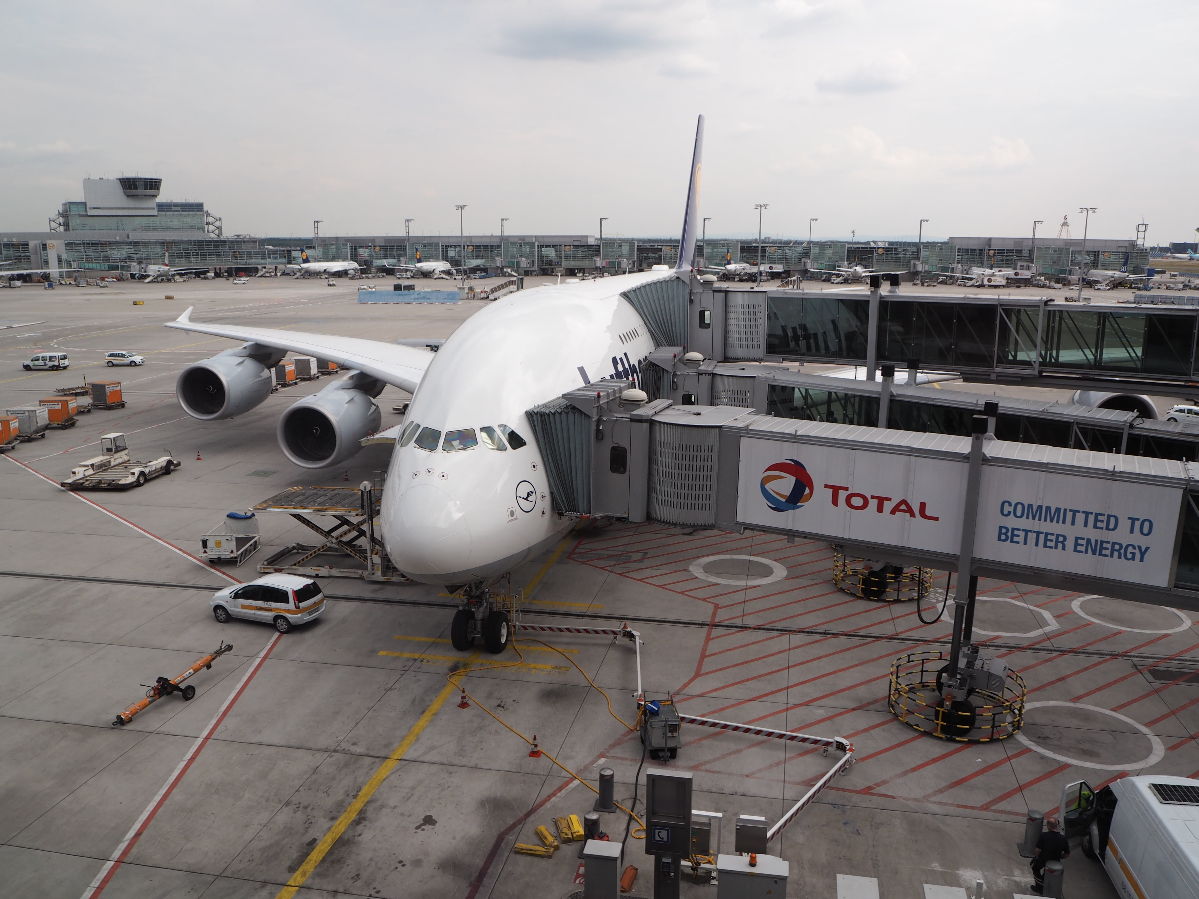 aircraft, outdoors, plane, business, jet, mode of Transport, cloud - sky, aerospace industry, sign, tourism, fly, flying, public transportation, transport, HD Wallpaper